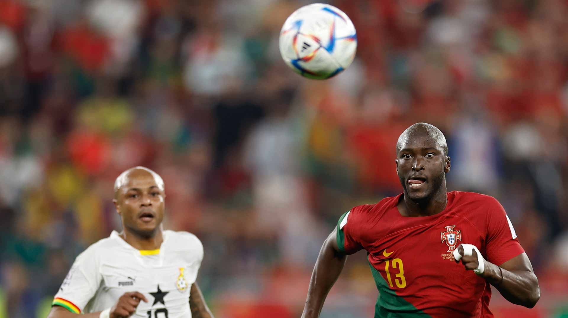 Image for the title: Portugal's Pereira suffers broken ribs in training 