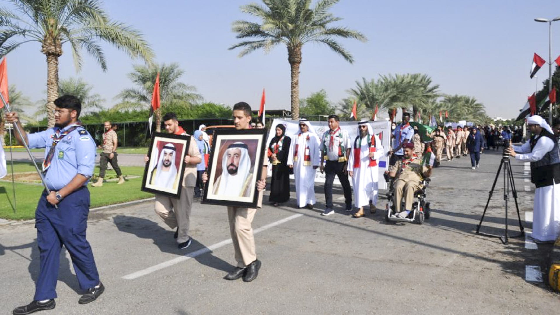 صورة بعنوان: كشافة الشارقة تنظم مسيرة كشفية احتفاءً باليوم الوطني الـ51 