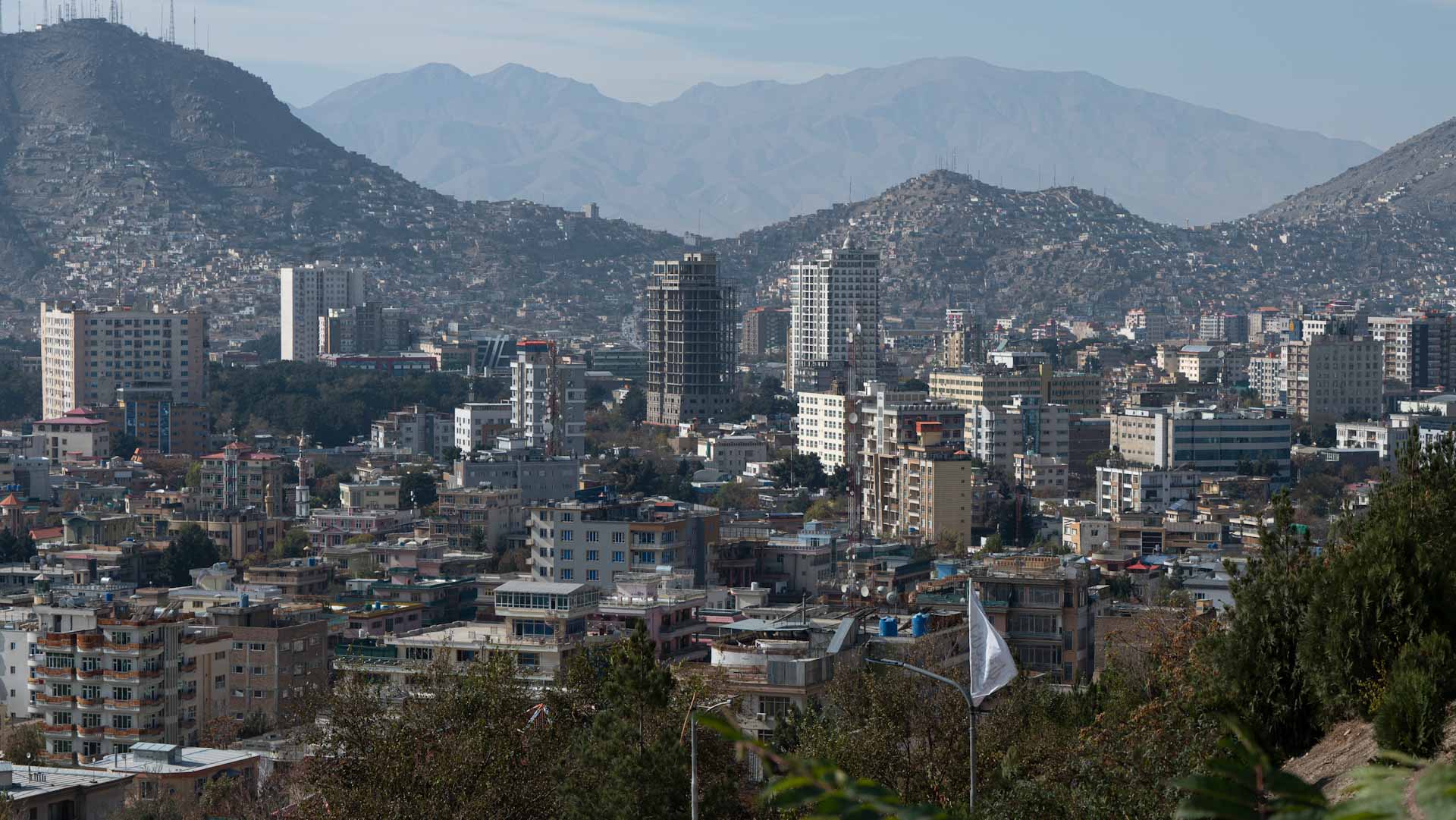 صورة بعنوان: 16 قتيلاً و24 جريحاً في انفجار بمدرسة قرآنية في أفغانستان 