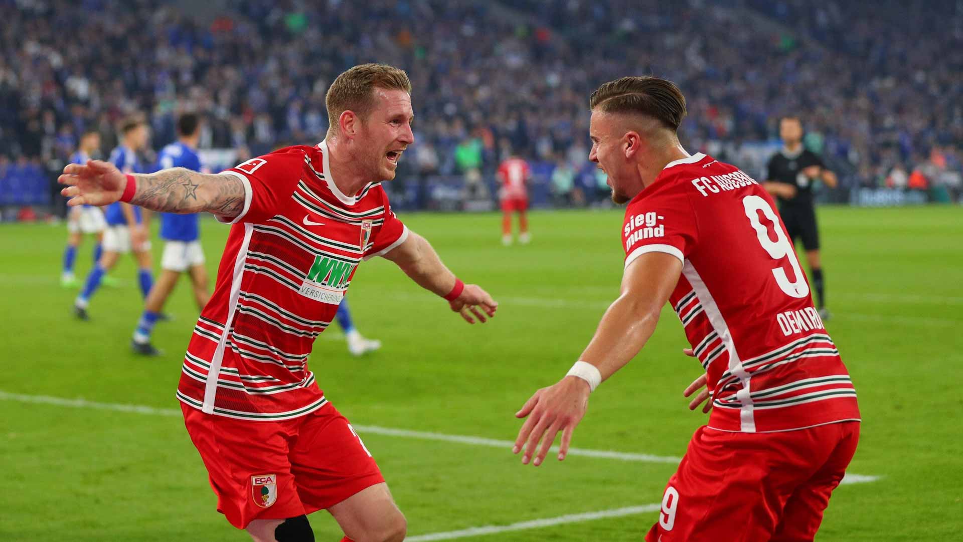 صورة بعنوان: أوجسبورج يتخطى بصعوبة شالكه بالدوري الألماني 