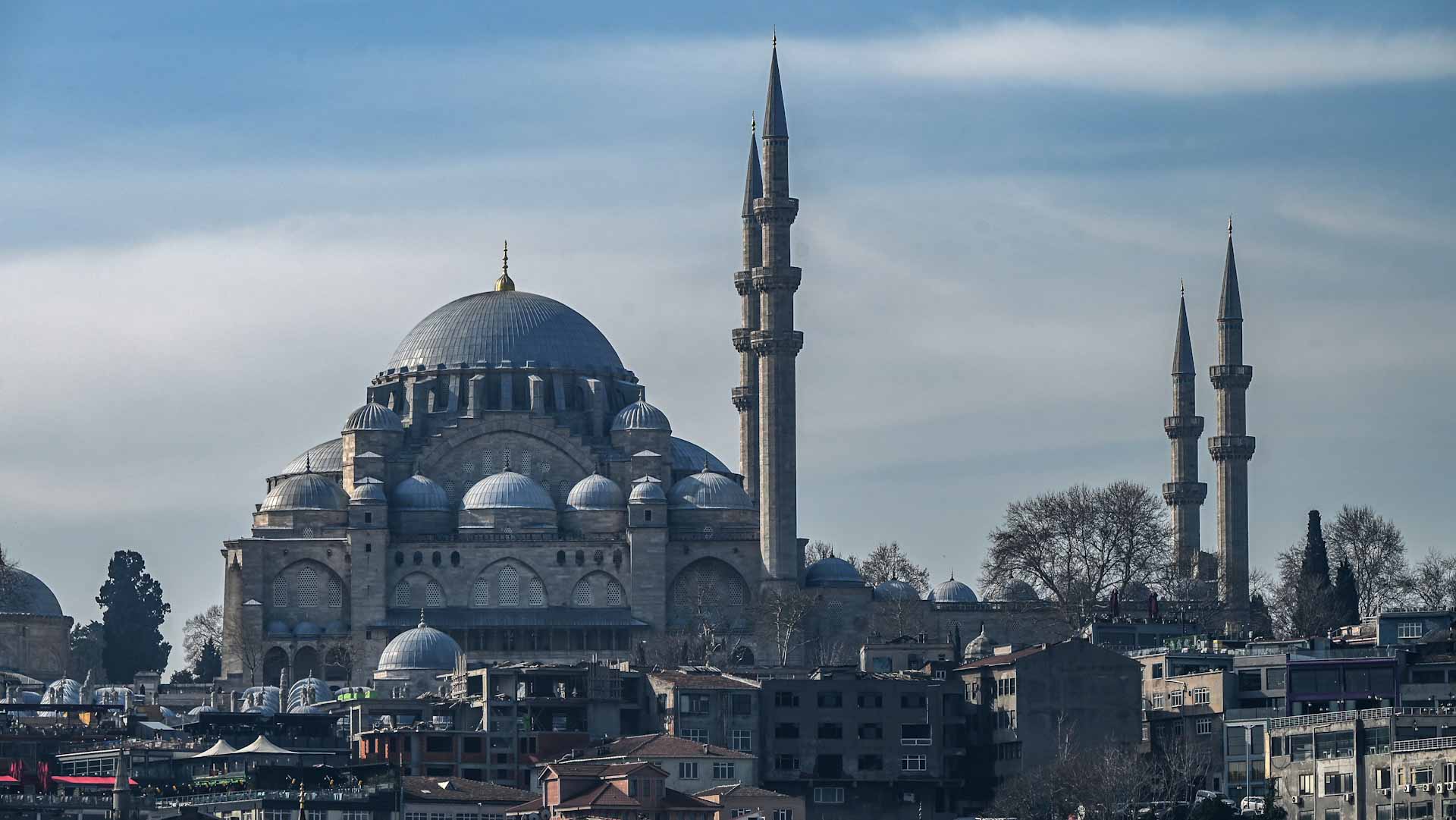 Image for the title: Turkey's inflation rate hits fresh 24-year high 