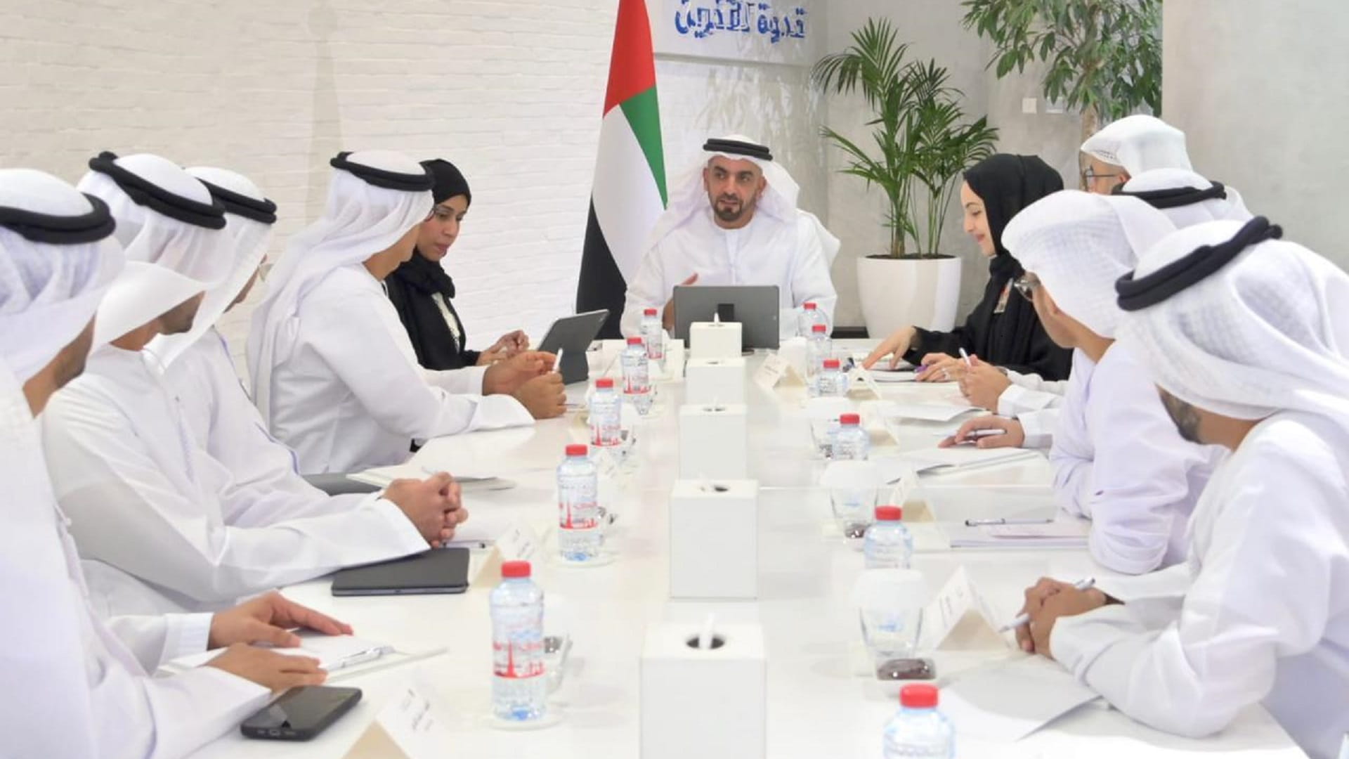 صورة بعنوان: سيف بن زايد يترأس اجتماع مجلس جودة الحياة الرقمية  