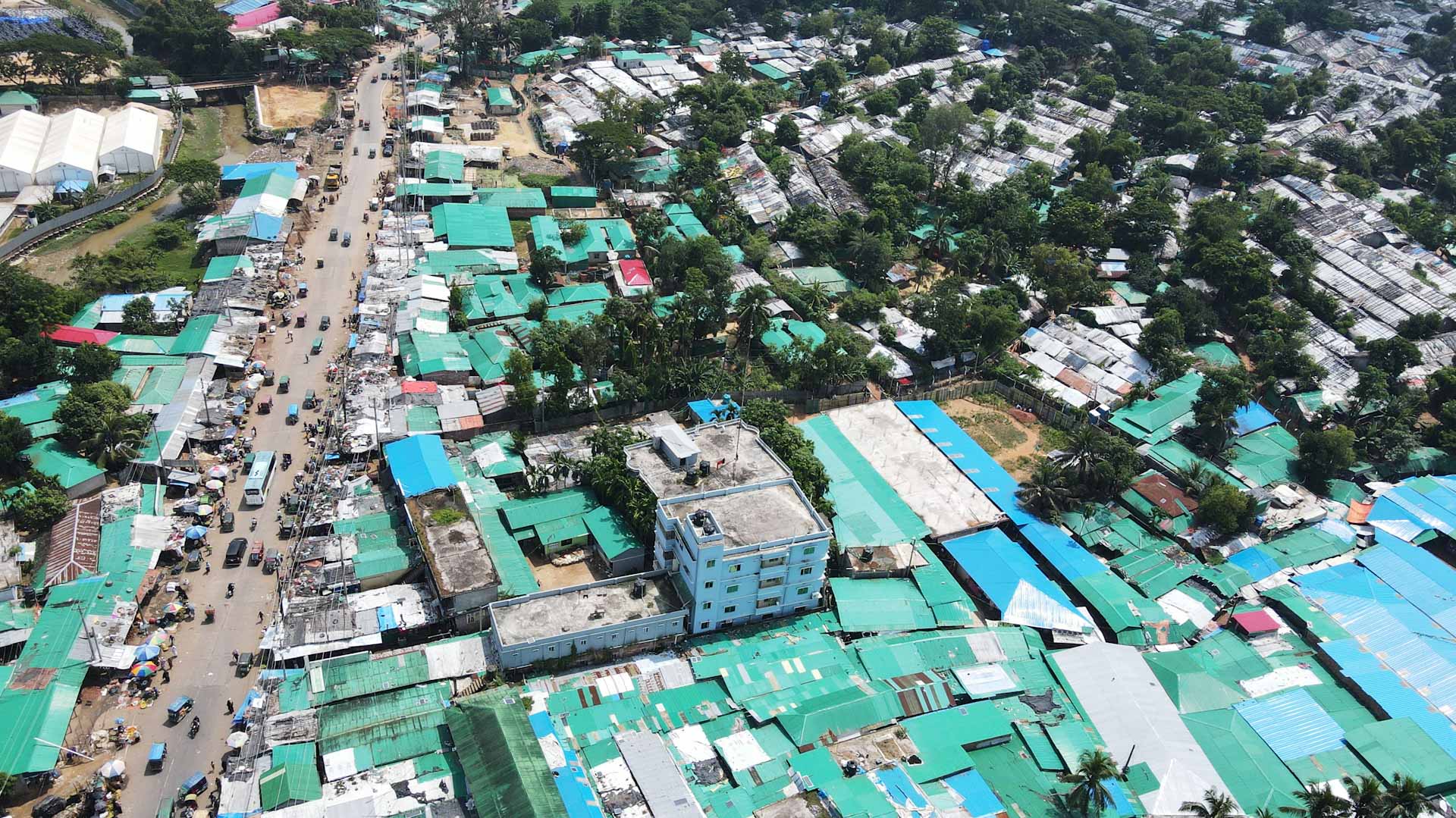 Image for the title: 12 missing after Rohingya refugee boat sinks off Bangladesh 