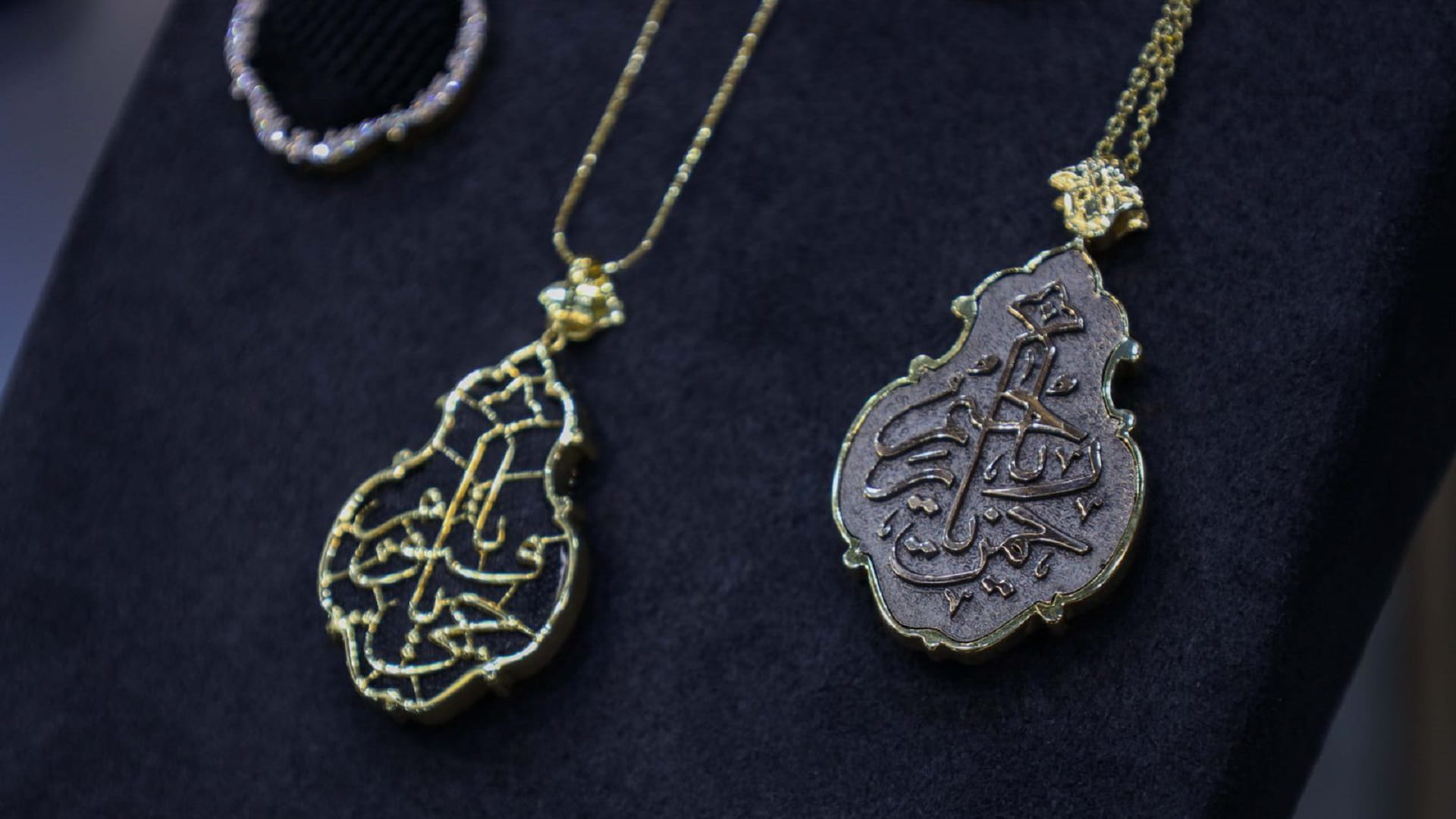 Image for the title: WJMES surprises visitors with unique masterpieces of jewellery 