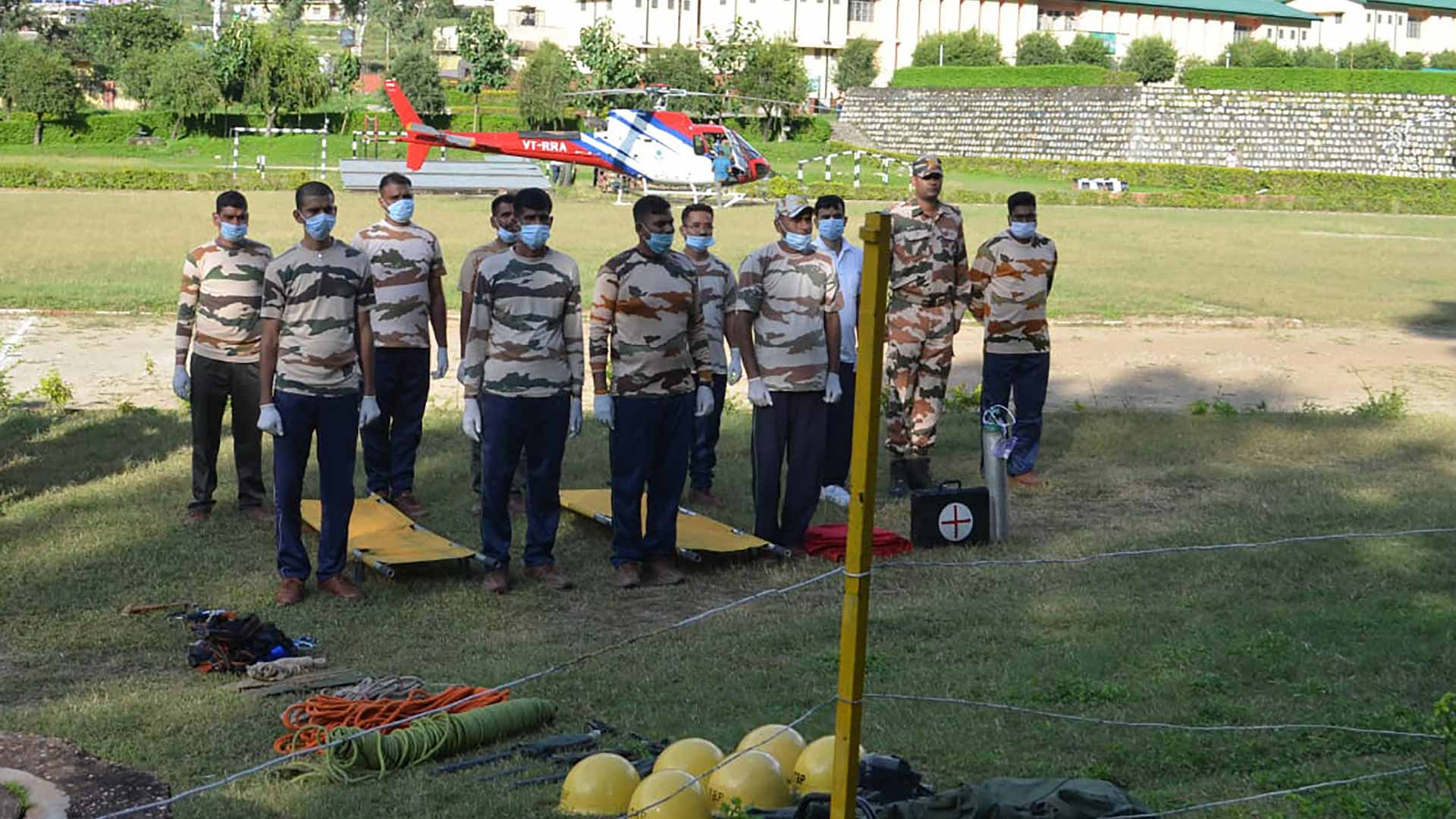 Image for the title: Death toll in Indian Himalayas avalanche rises to 19 