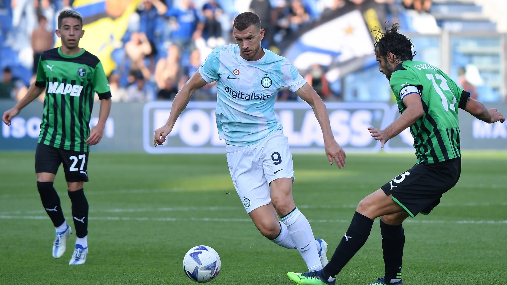 صورة بعنوان: إنتر ميلان يستعيد نغمة الانتصارات بالدوري الإيطالي 