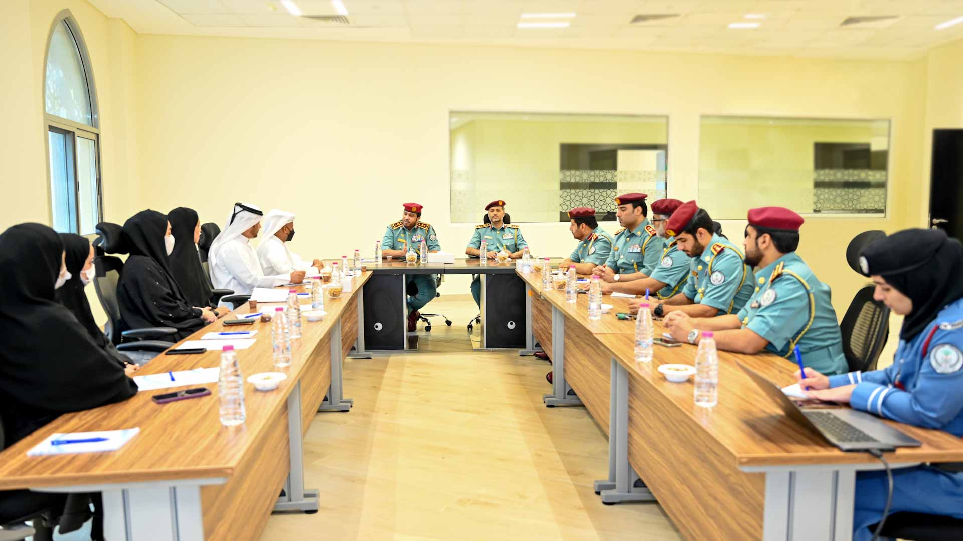 Image for the title: Sharjah Police, government agencies hold coordination meeting 