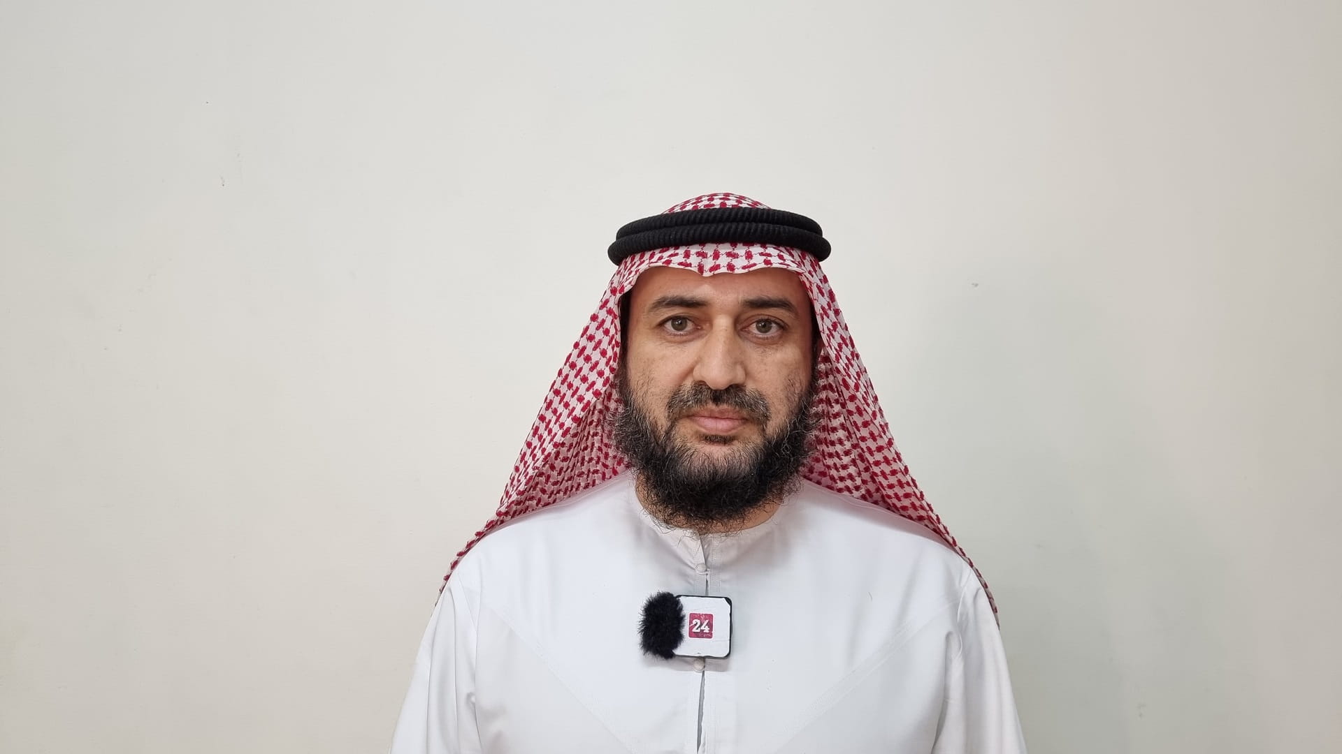 Image for the title: Katateeb instills Arabic calligraphy in central region citizens 