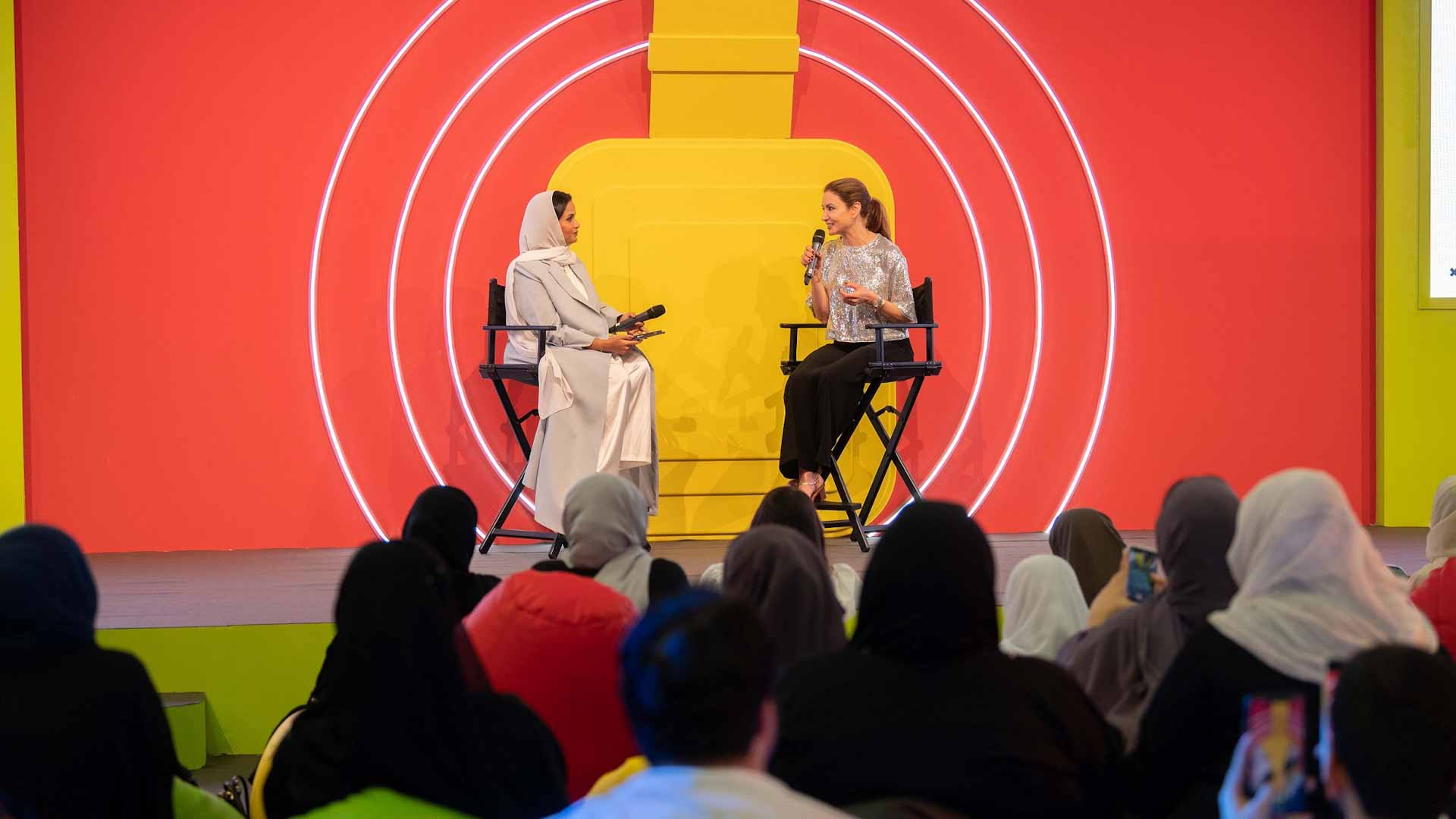 صورة بعنوان: رشا رزق تغني "عهد الأصدقاء" و"القناص" مع جمهور "السينمائي للأطفال" 