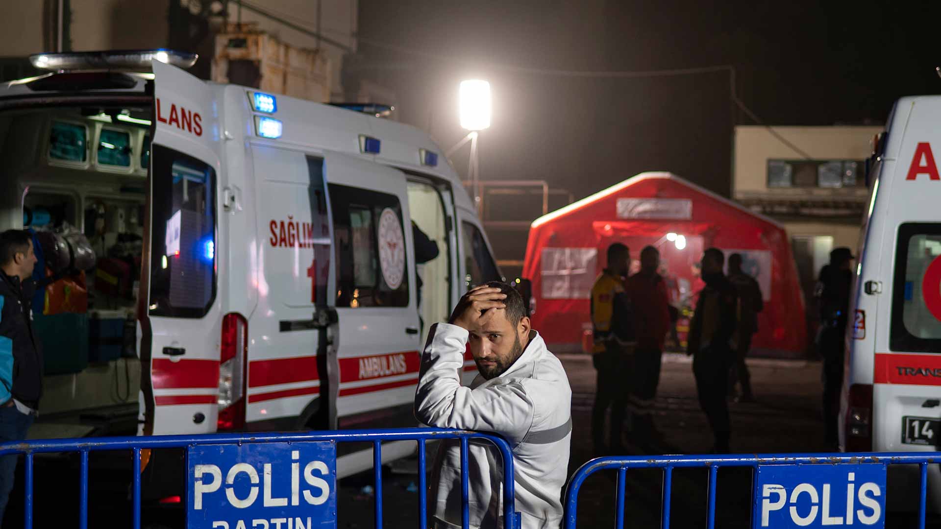 صورة بعنوان: ارتفاع عدد ضحايا انفجار المنجم في تركيا إلى 28 قتيلاً 