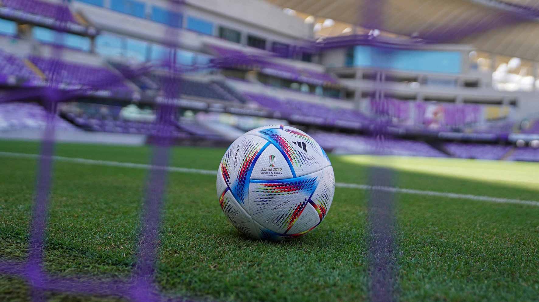 صورة بعنوان: "الرحلة" الكرة الرسمية لنهائي كأس رئيس الدولة بين الوحدة والشارقة 