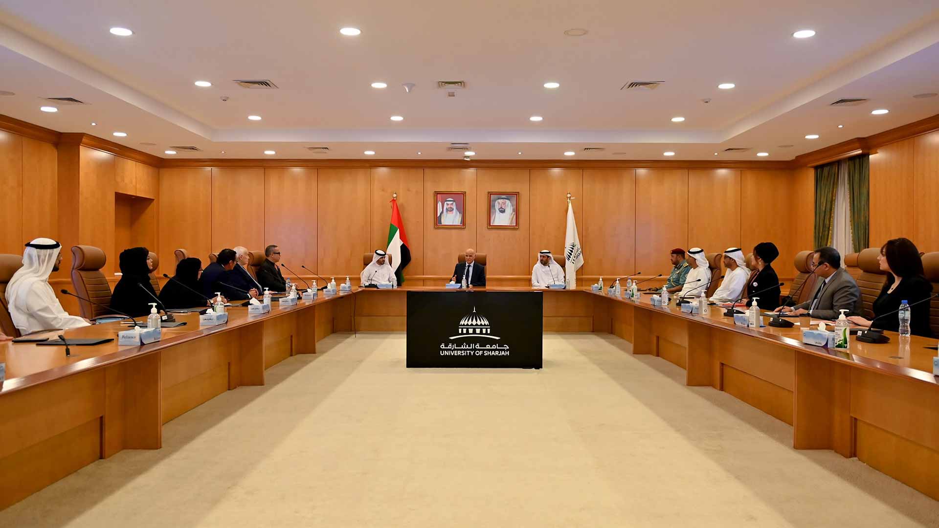 صورة بعنوان: جامعة الشارقة تعقد الاجتماع الأول لأعضاء "استشاري كلية الاتصال" 