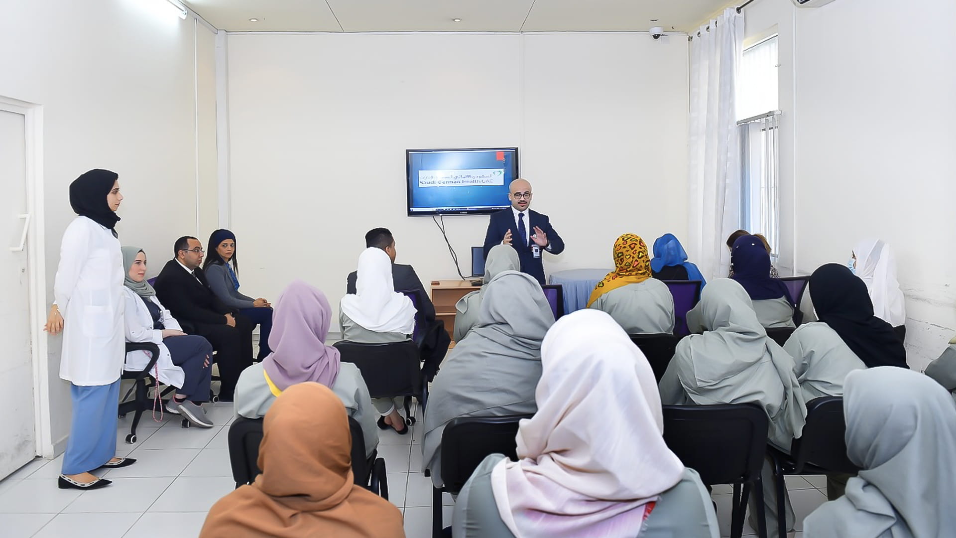 صورة بعنوان: "إصلاحية الشارقة" تنظم ورشة توعوية حول الصحة النفسية 