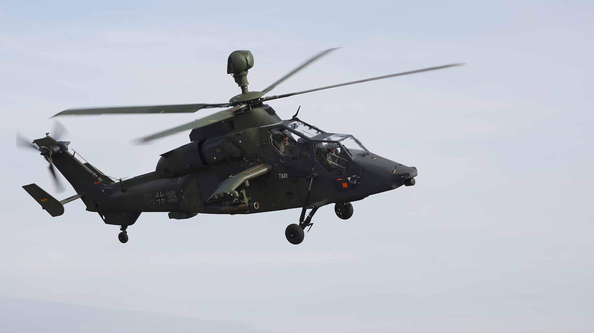 Image for the title: Five Indian soldiers killed in chopper crash near China border 