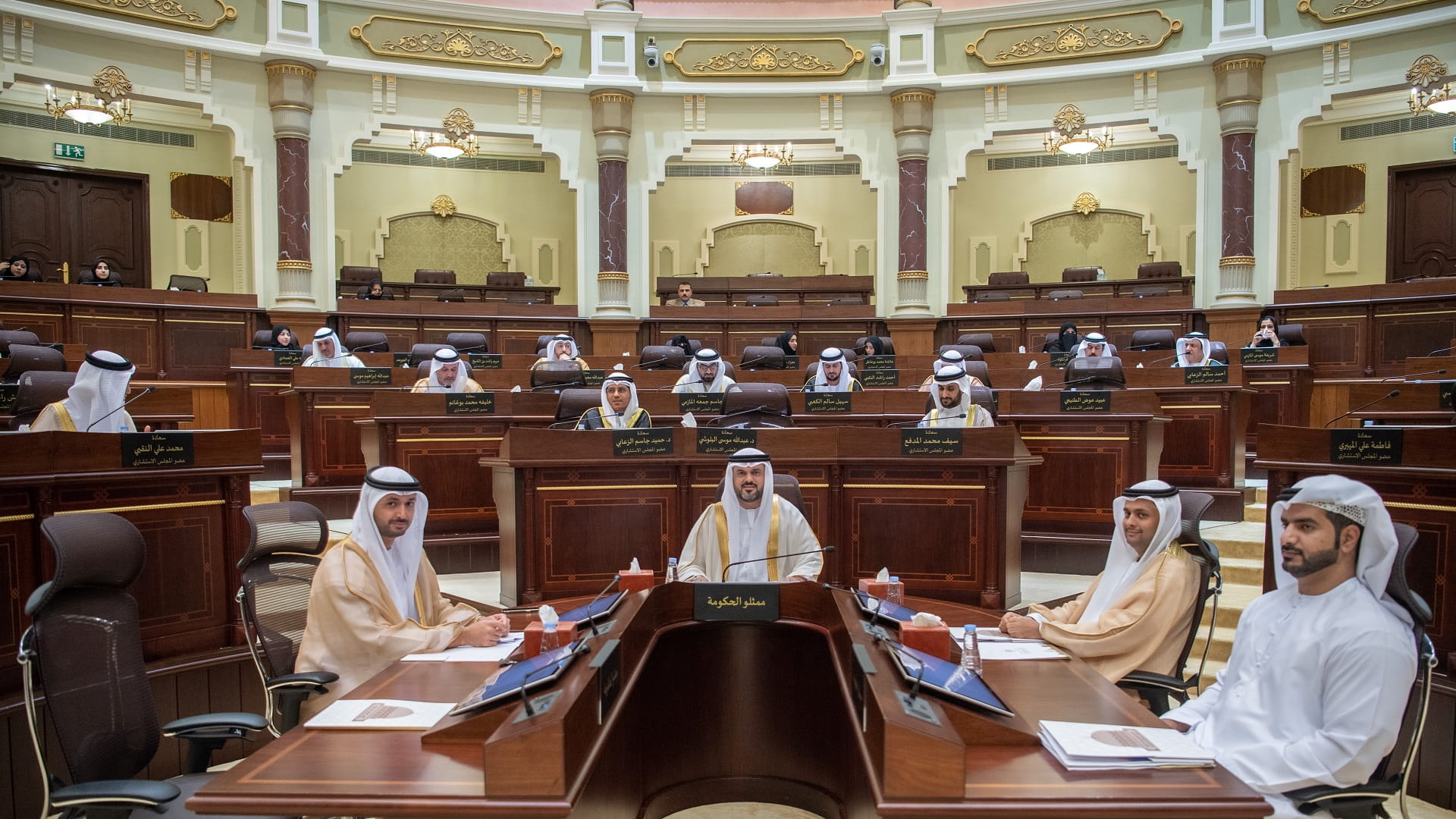 صورة بعنوان: "استشاري الشارقة" يصادق على مشروع تعديل قانون التسجيل العقاري 