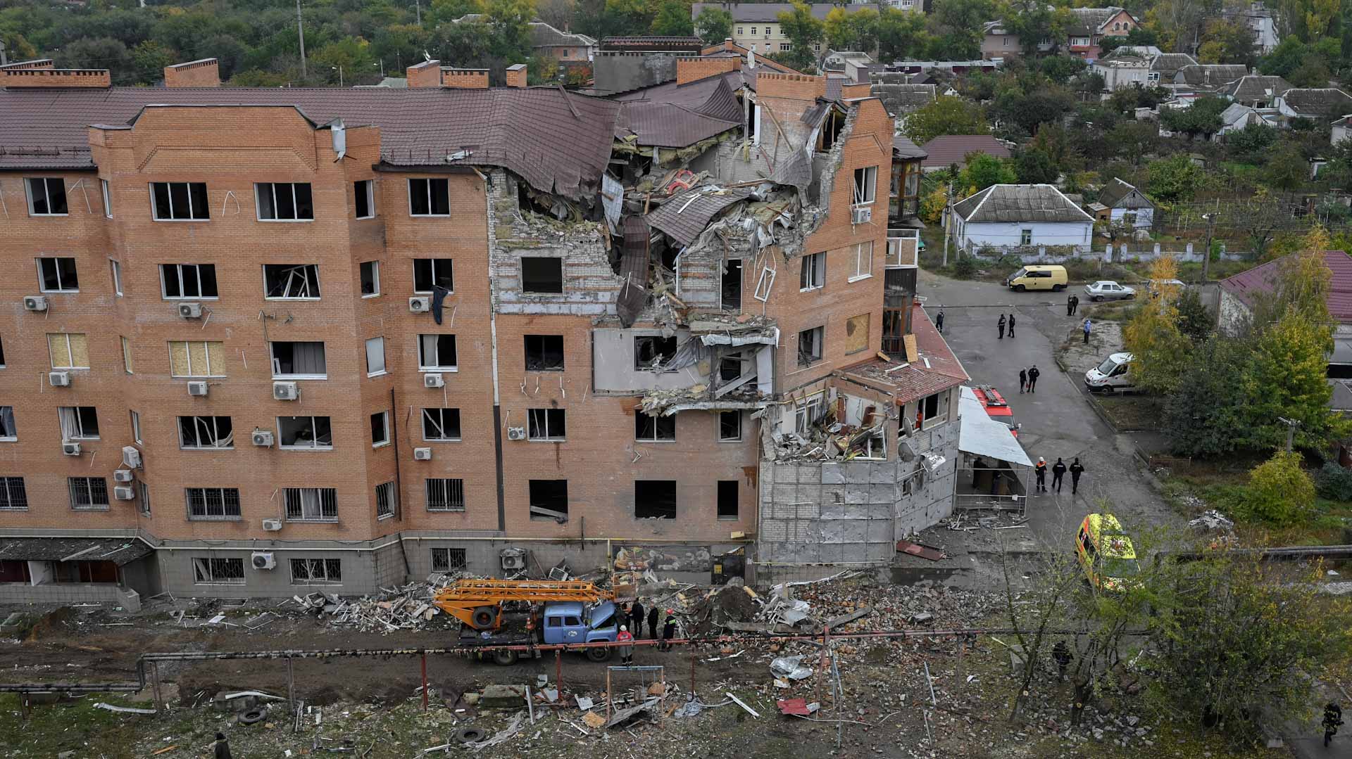 Image for the title: US, UK, France deny Russia's bomb assertion 