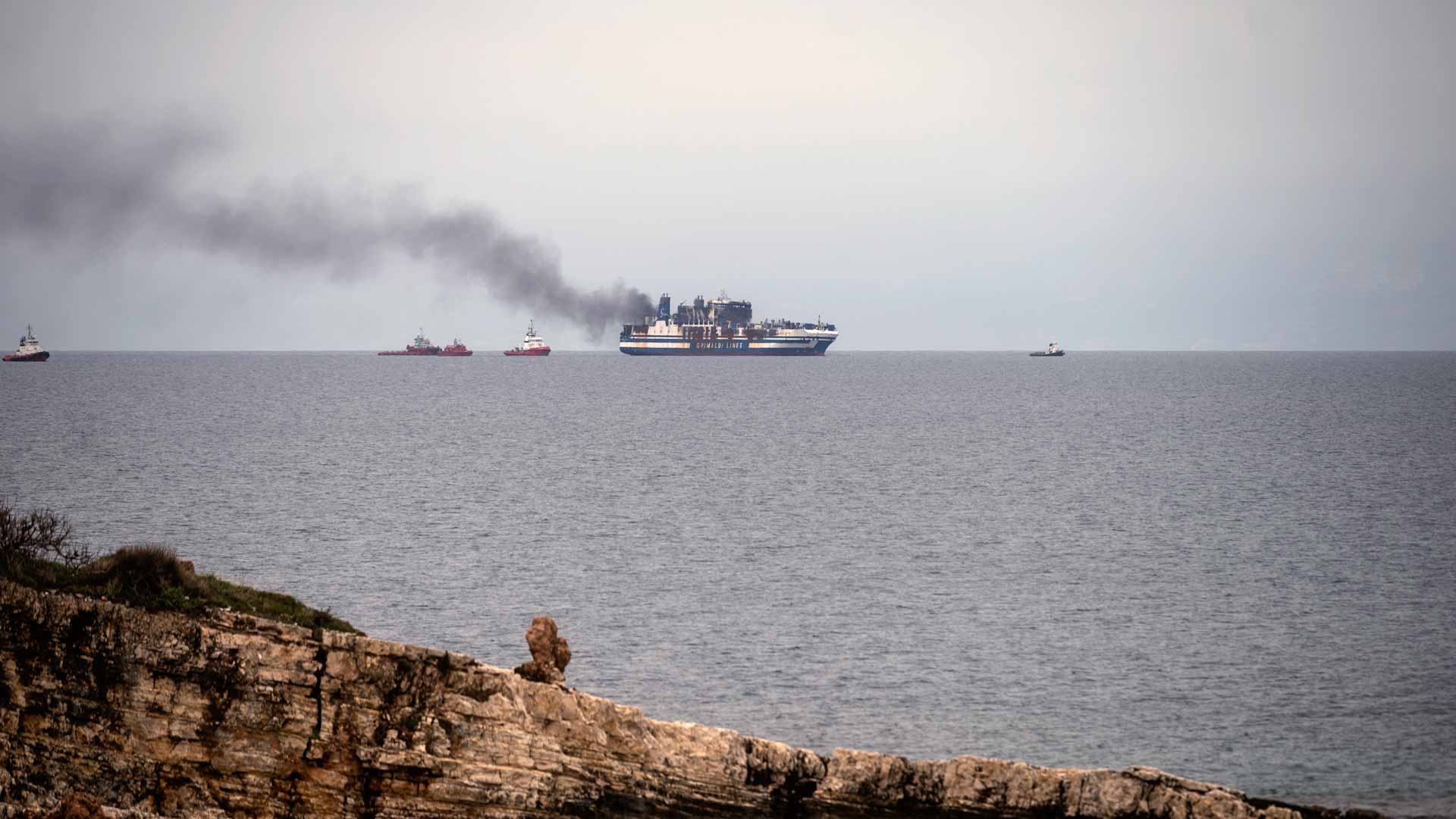 Image for the title: 13 dead after Indonesia boat fire 