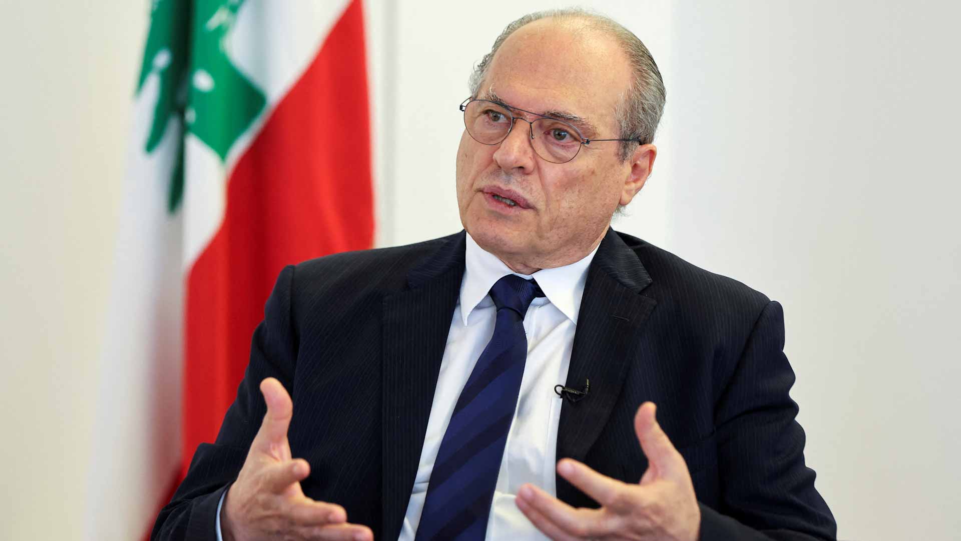 صورة بعنوان: نائب رئيس وزراء لبنان: الدولة غير قادرة على إنقاذ جميع المودعين 