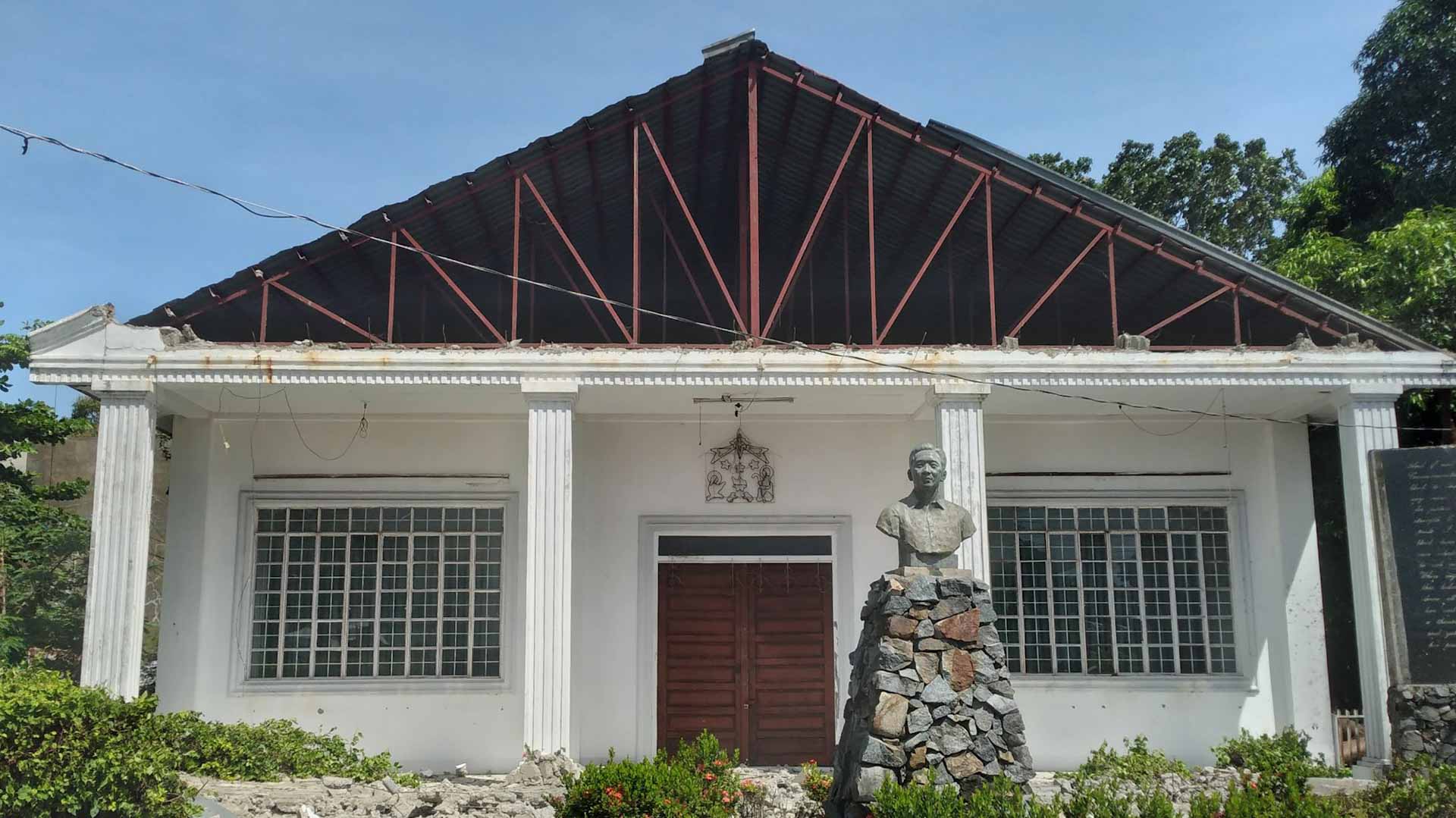 Image for the title: Aftershocks rock Philippines as six hurt by strong quake 