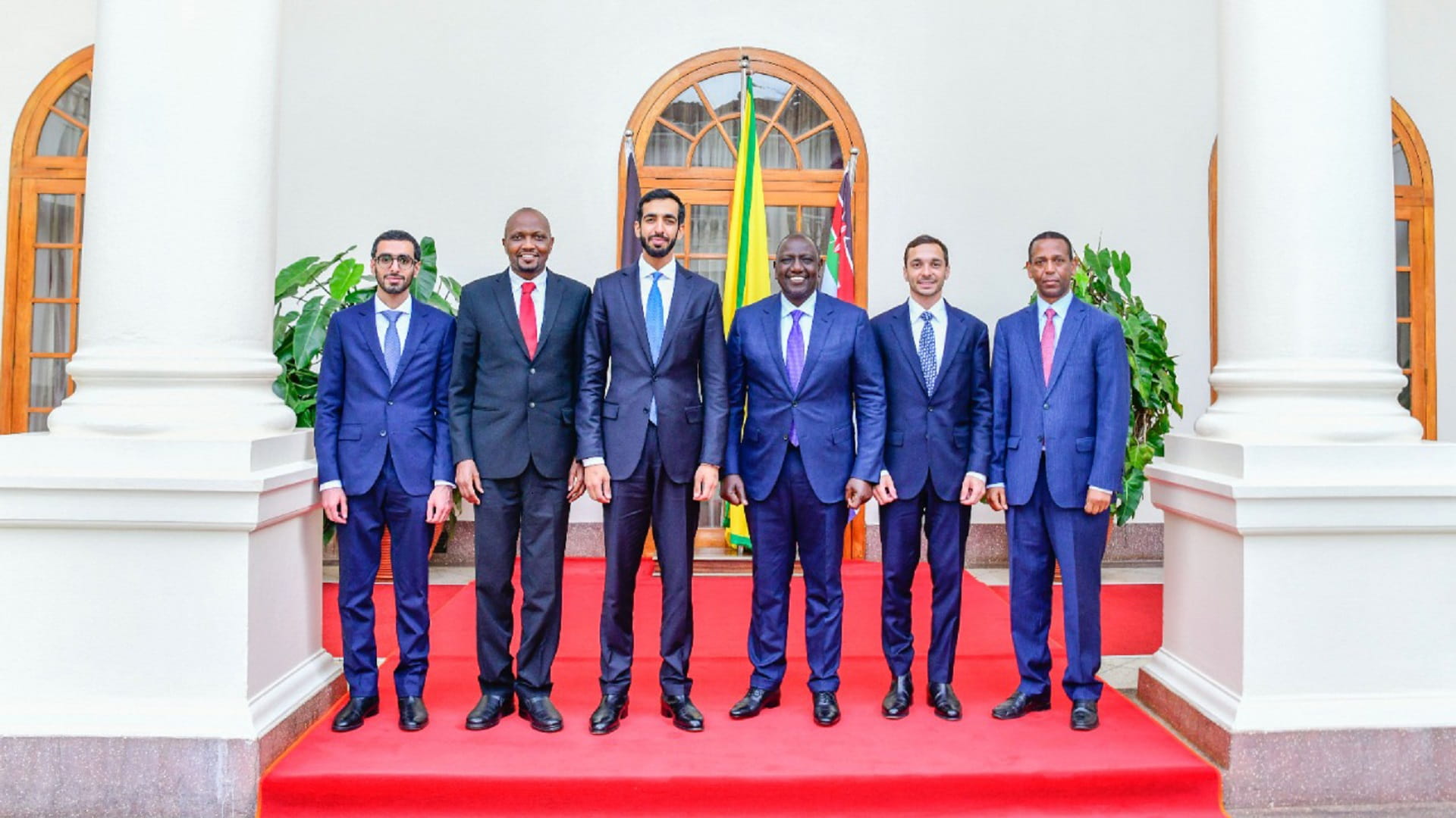 صورة بعنوان: شخبوط بن نهيان يؤكد حرص الإمارات على تعزيز العلاقات مع كينيا 