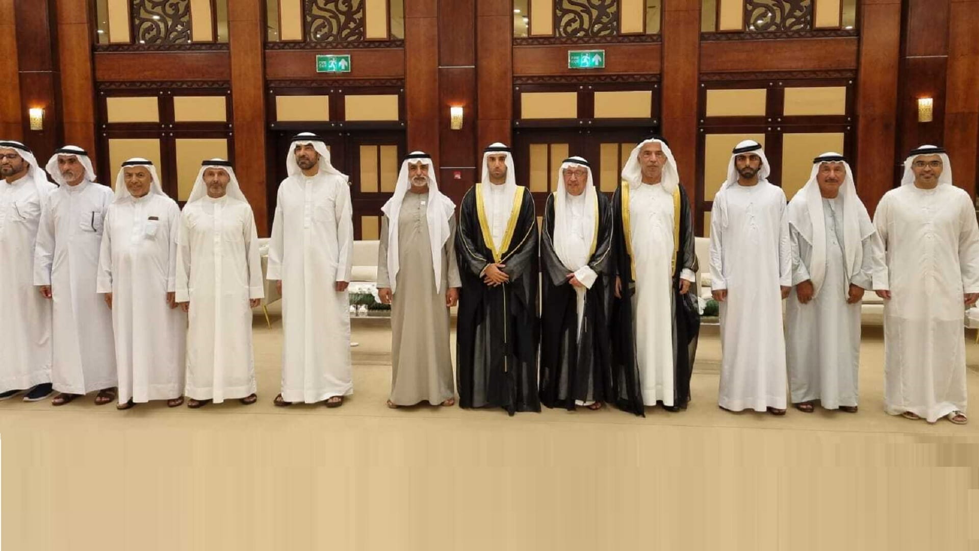 صورة بعنوان: نهيان بن مبارك يحضر أفراح الملا والغرير 