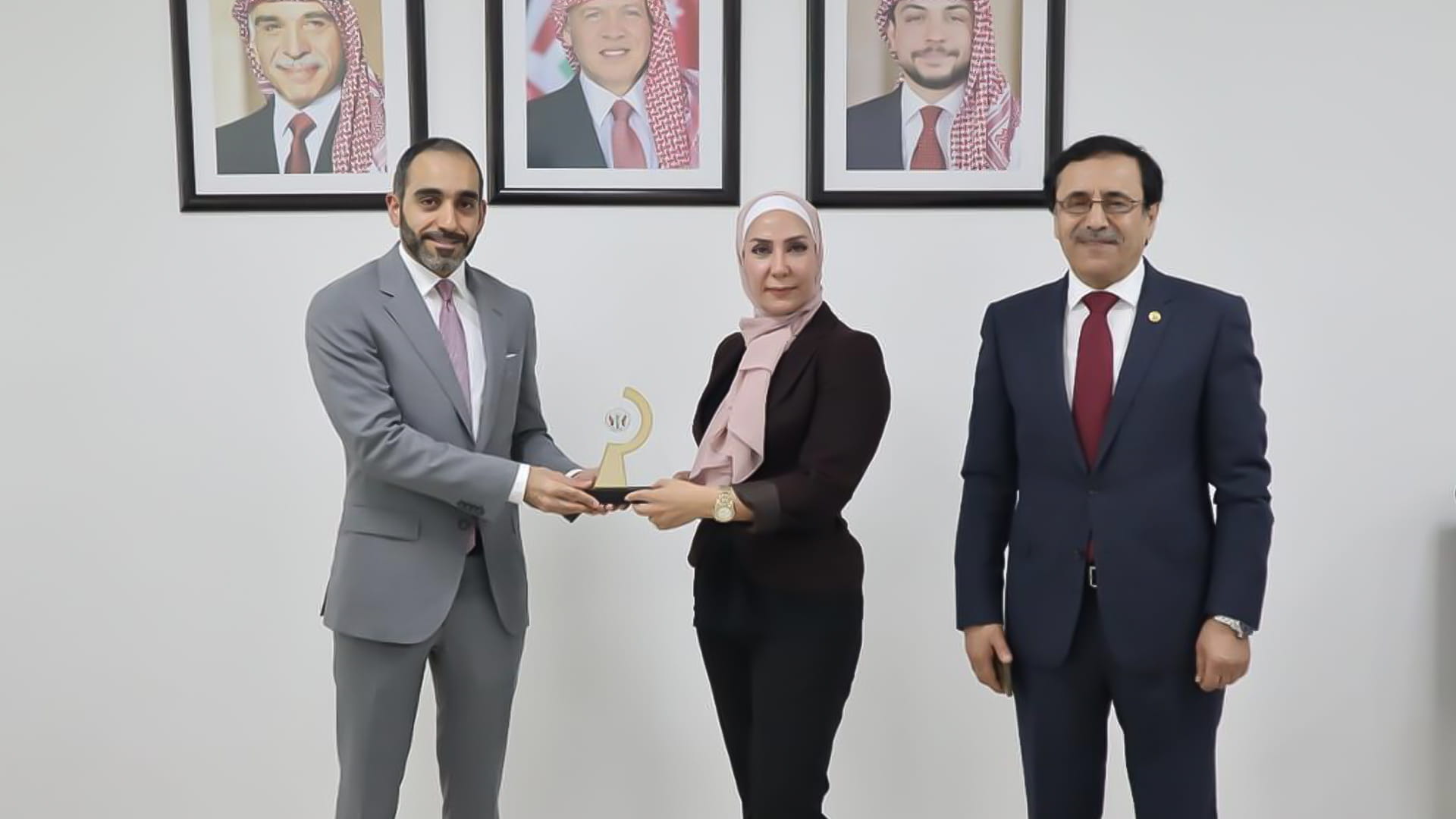 Image for the title: ‘Sharjah Finance Award’ inaugurates series of workshops in Amman 