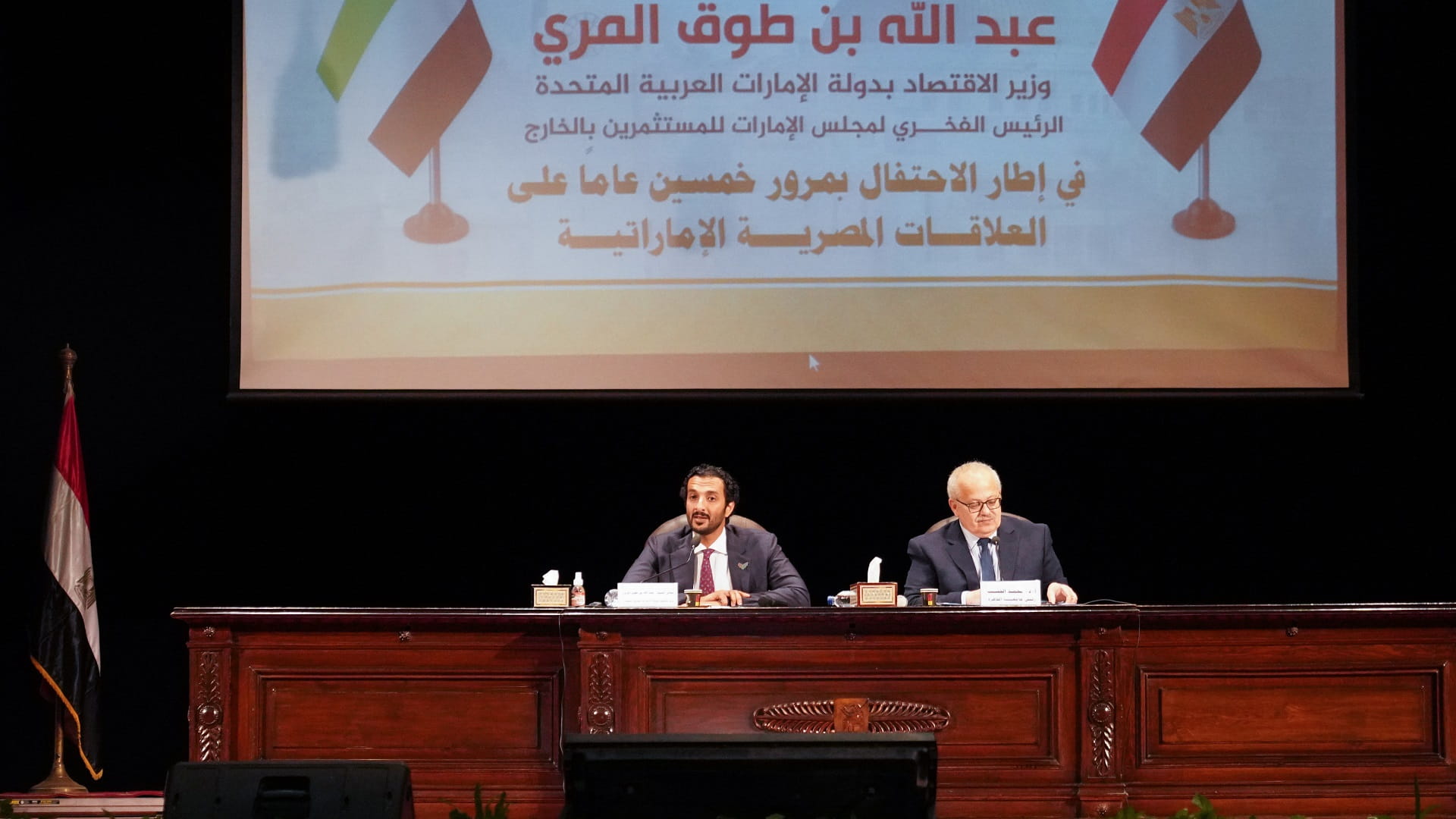 صورة بعنوان: عبد الله بن طوق يستعرض منهجية الإمارات في تمكين اقتصاد المعرفة 