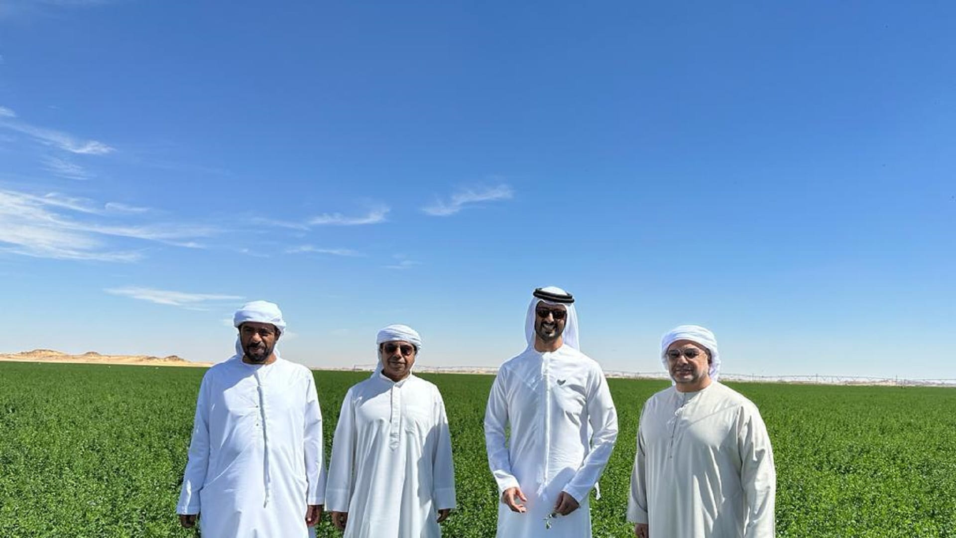 صورة بعنوان: عبد الله بن طوق المري يزور شركة "الظاهرة توشكي" في مصر 