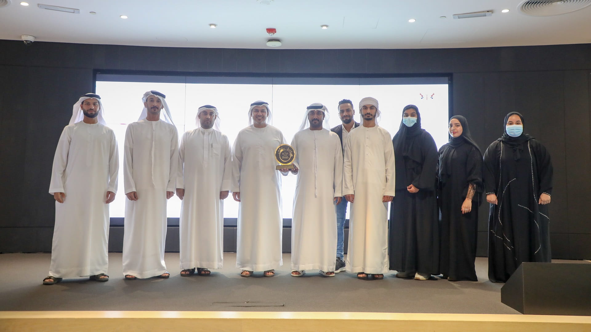 Image for the title: SSC honours Al Hamriyah Club as best summer forum 