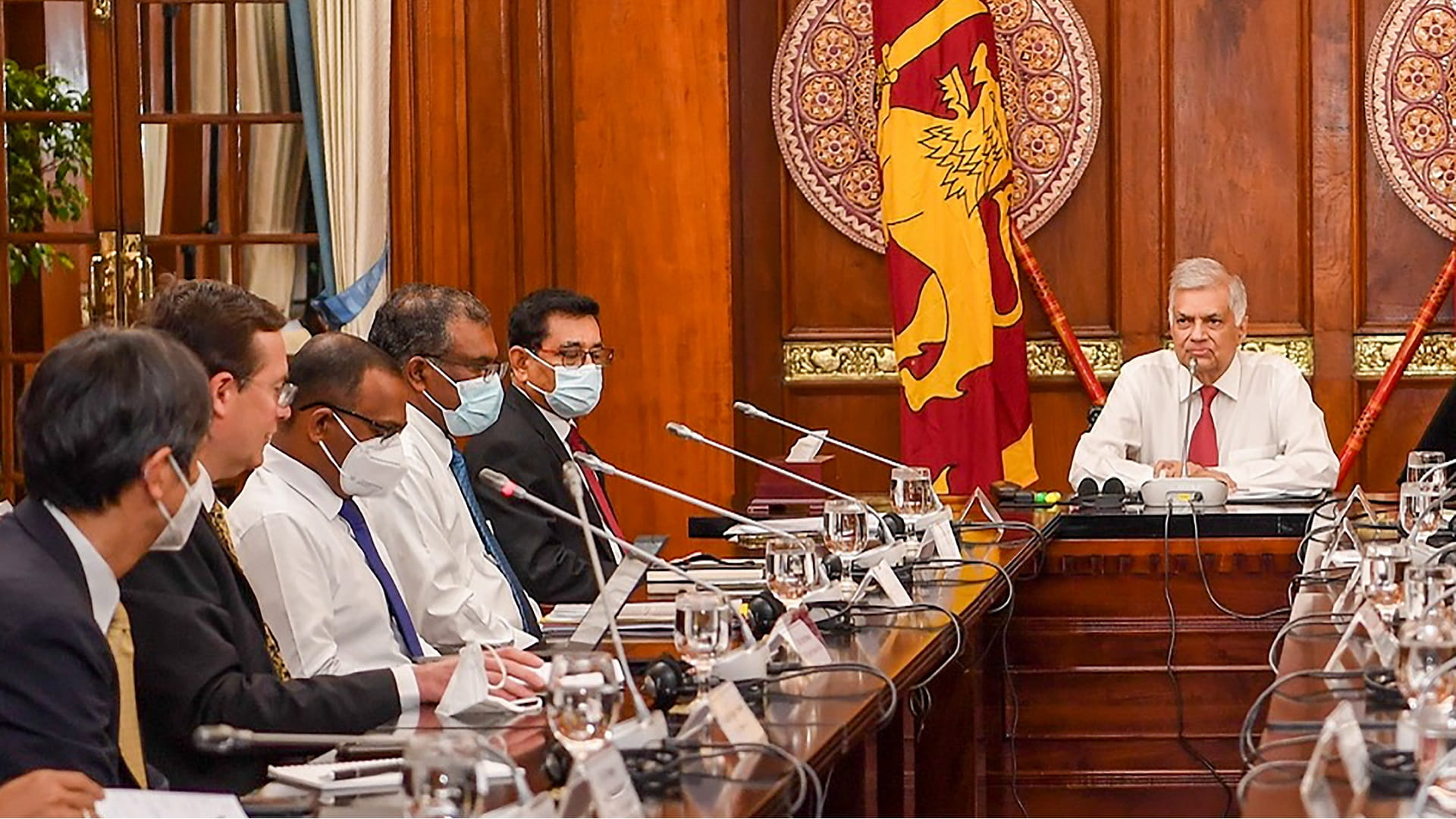 Image for the title: IMF agrees to $2.9 bn bailout for bankrupt Sri Lanka 