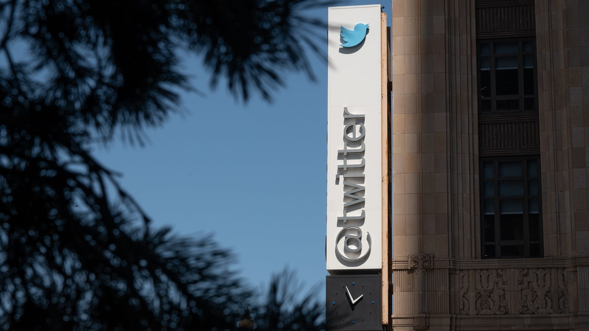 صورة بعنوان: "تويتر" تجري اختبارات عملية لخاصية تعديل التغريدات بعد نشرها 