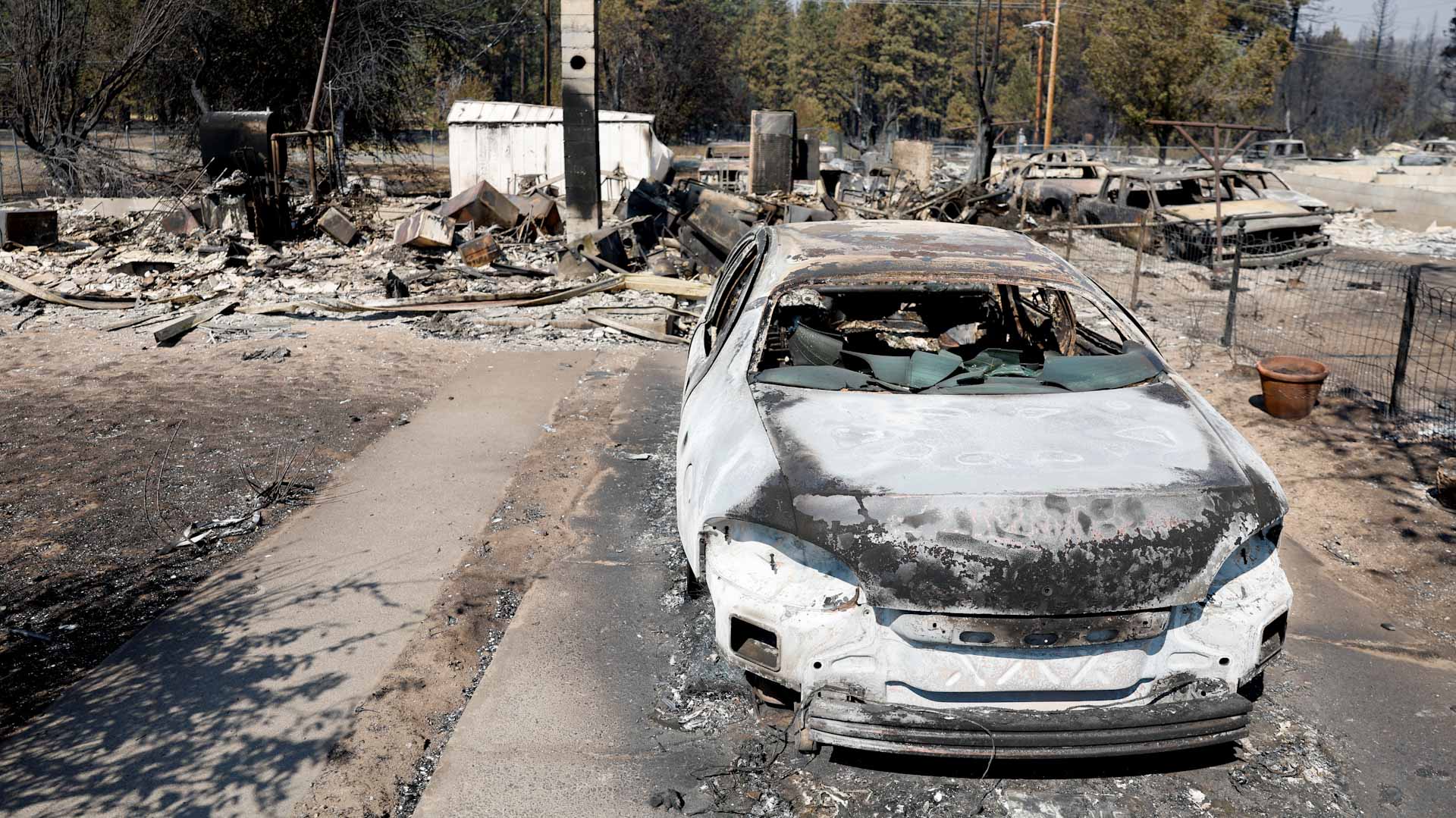 صورة بعنوان: كاليفورنيا.. حريق سريع الانتشار يتسبب في إجلاء الآلاف  