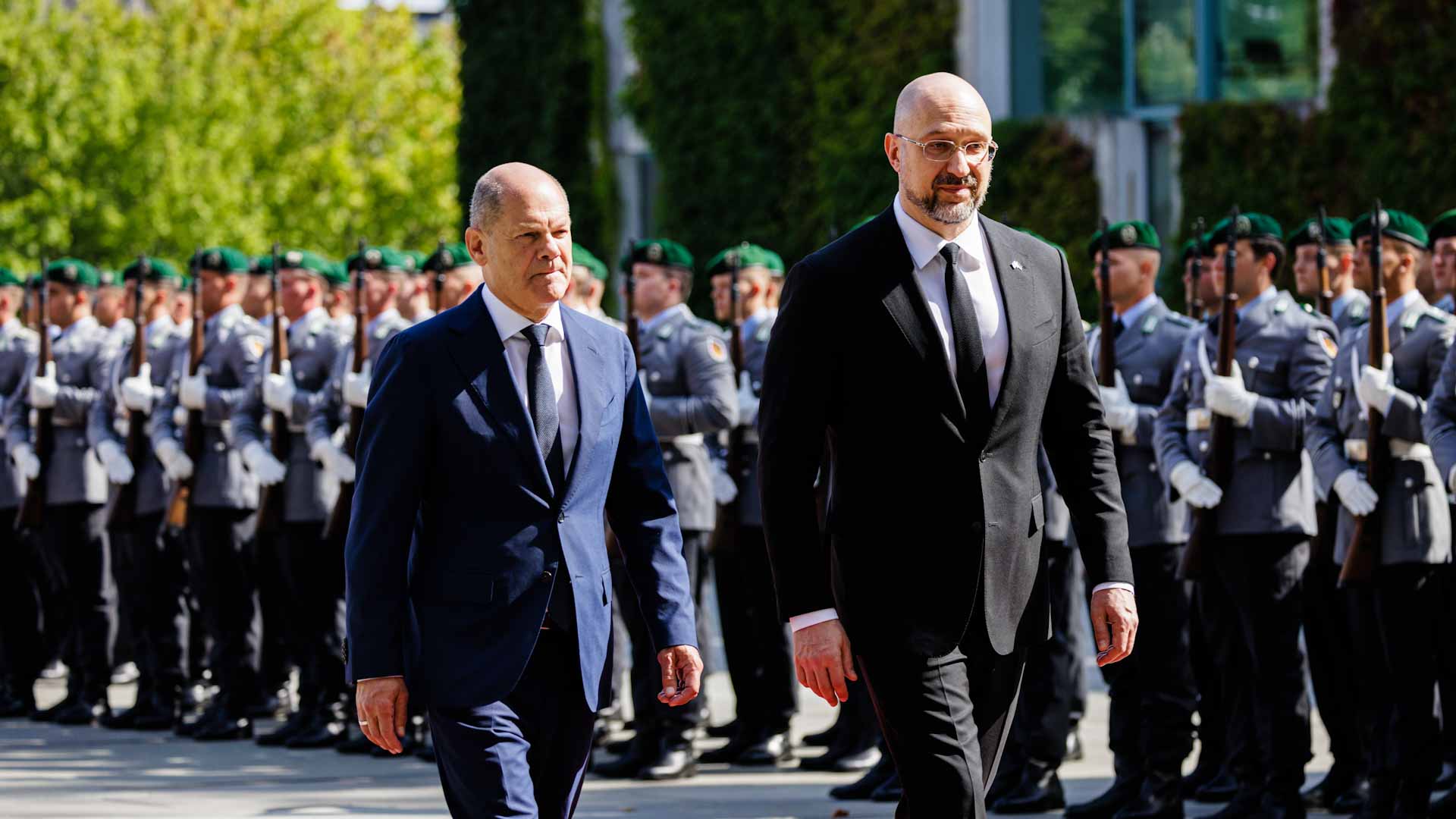 Image for the title: Ukraine PM visits Berlin, seeking more weapons 