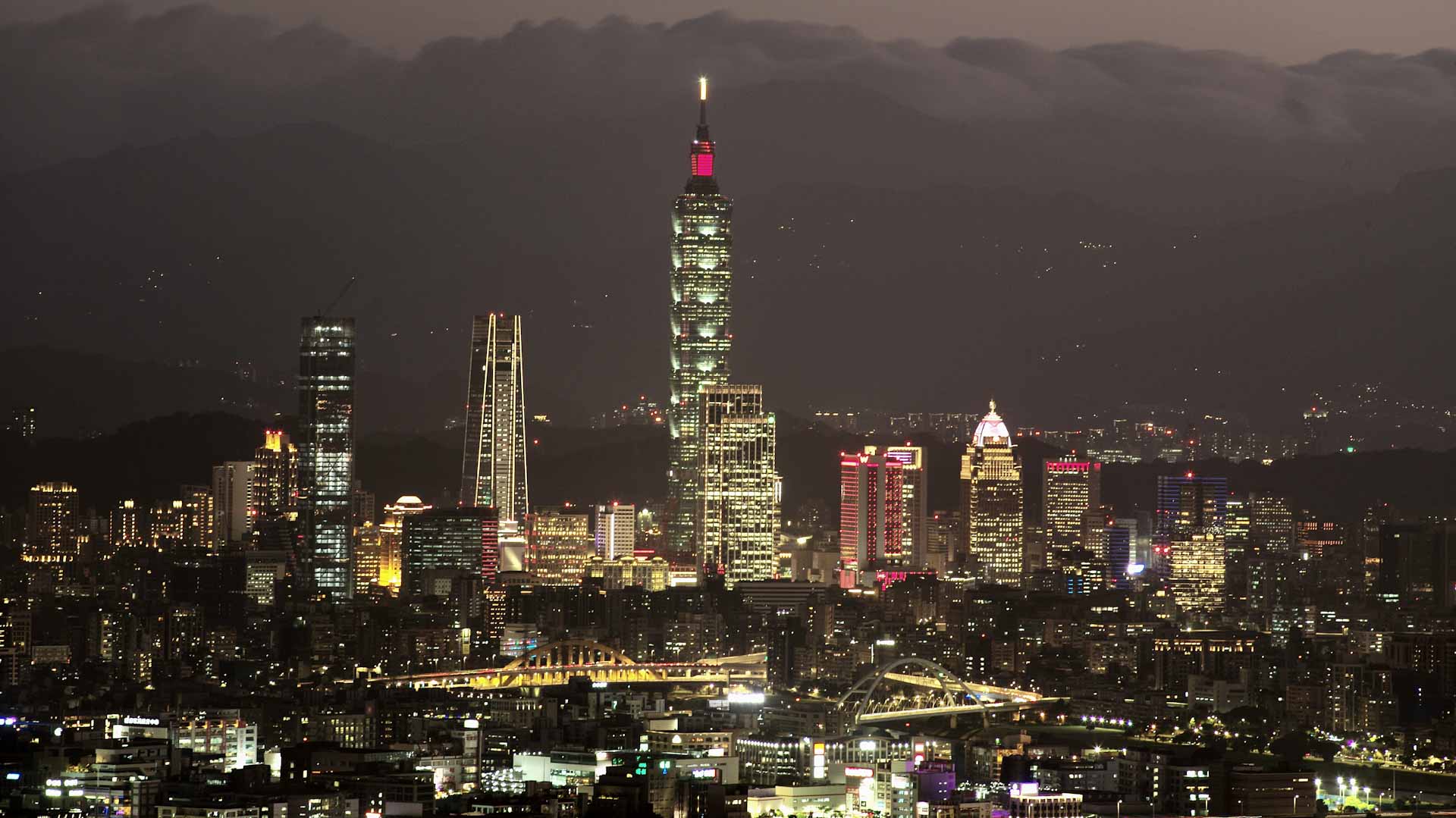 Image for the title: Taiwan to resume visa free entry for some countries 