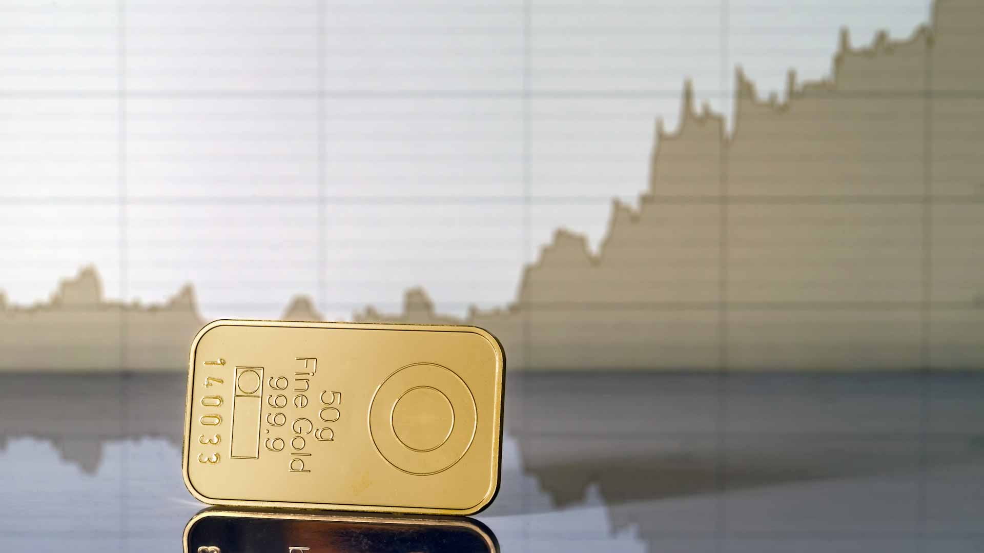 صورة بعنوان: أسعار الذهب تصعد عالمياً بأكثر من 6 دولارات في التعاملات الفورية 