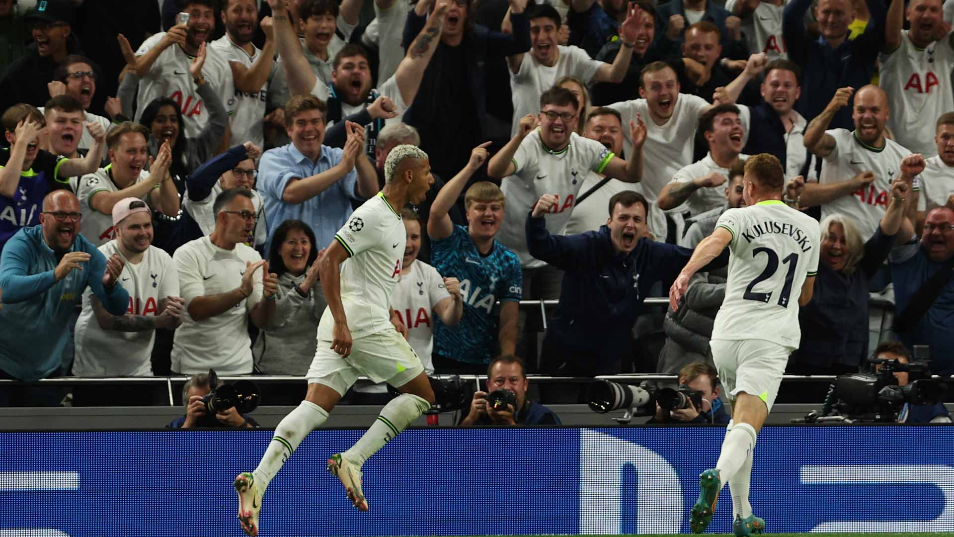 صورة بعنوان: ريتشارليسون يقود توتنهام الإنجليزي لتخطي مارسيليا في دوري الأبطال 