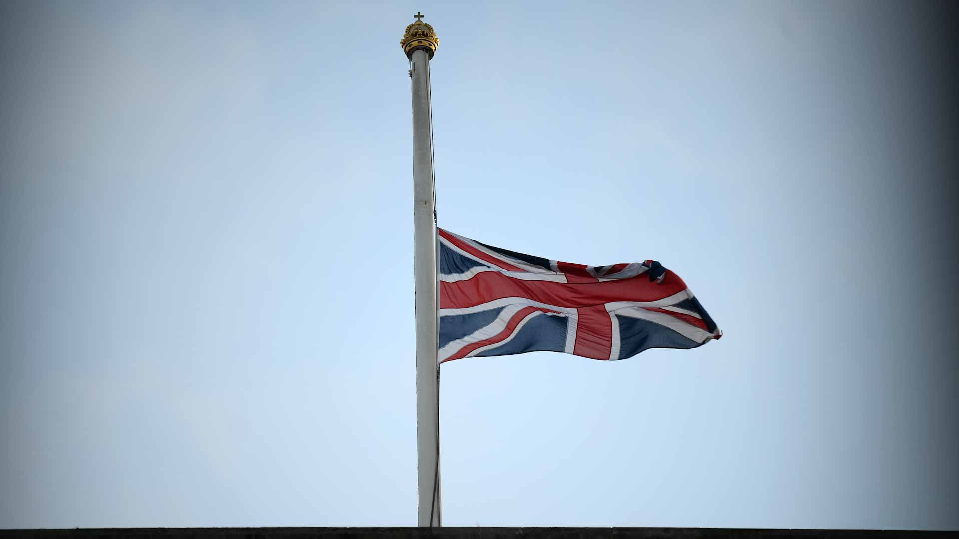 Image for the title: Sporting events cancelled on Friday after death of Queen Elizabeth 