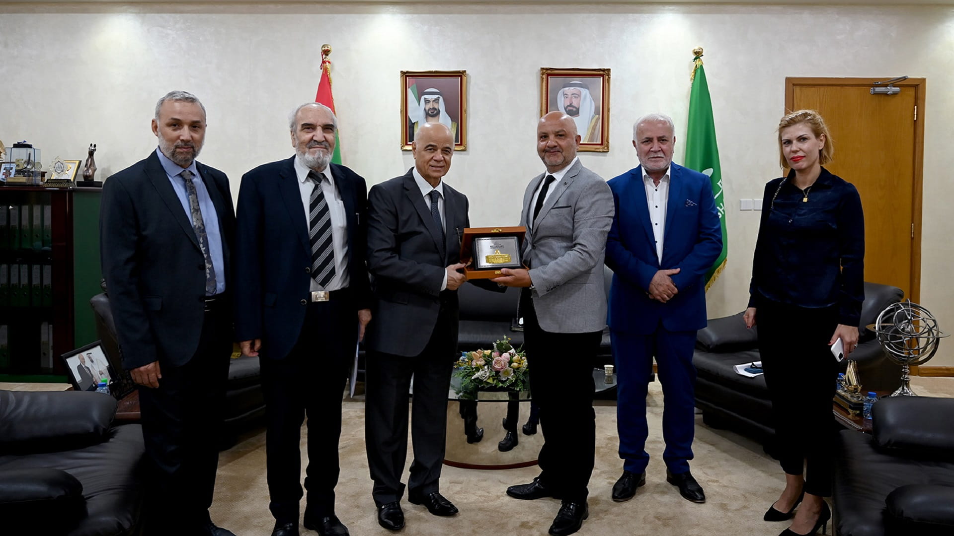 صورة بعنوان: جامعة الشارقة تبحث التعاون مع نظيرتها "الشرق الأدنى" بتركيا 