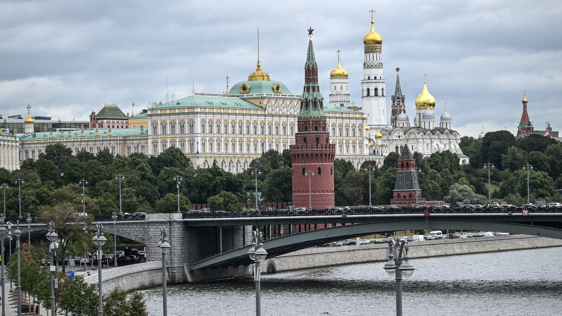 صورة بعنوان: في إطار المعاملة بالمثل...روسيا تطرد دبلوماسياً رومانياً  