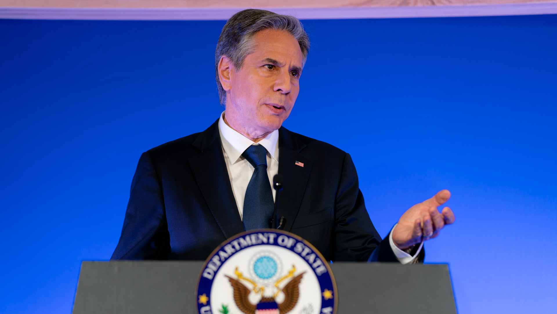 صورة بعنوان: مسؤولون: بلينكن يزور أوكرانيا للإعلان عن تمويل عسكري جديد 