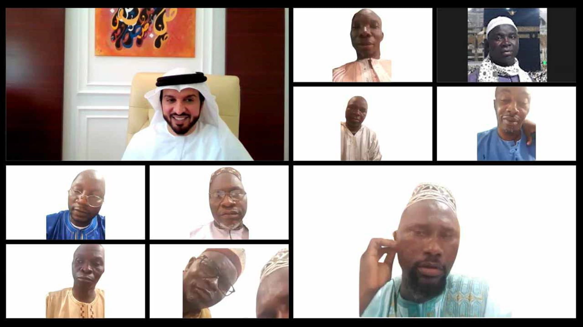 صورة بعنوان: جلسة علمية حول إصدارات "التربوي للغة العربية" بجامعة لانسانا كونتي 