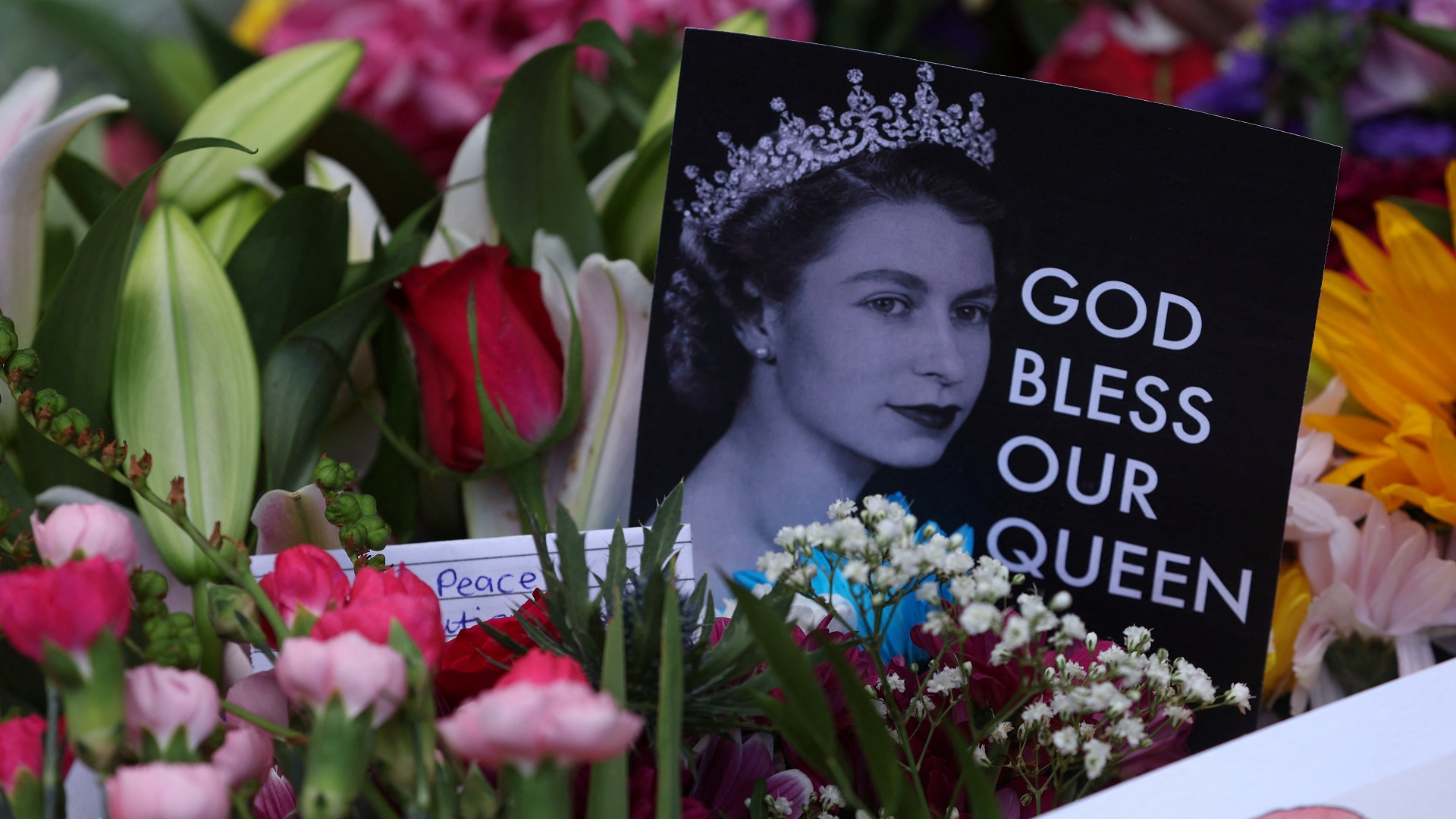 صورة بعنوان: جنازة الملكة إليزابيث الثانية تقام صباح 19 سبتمبر 