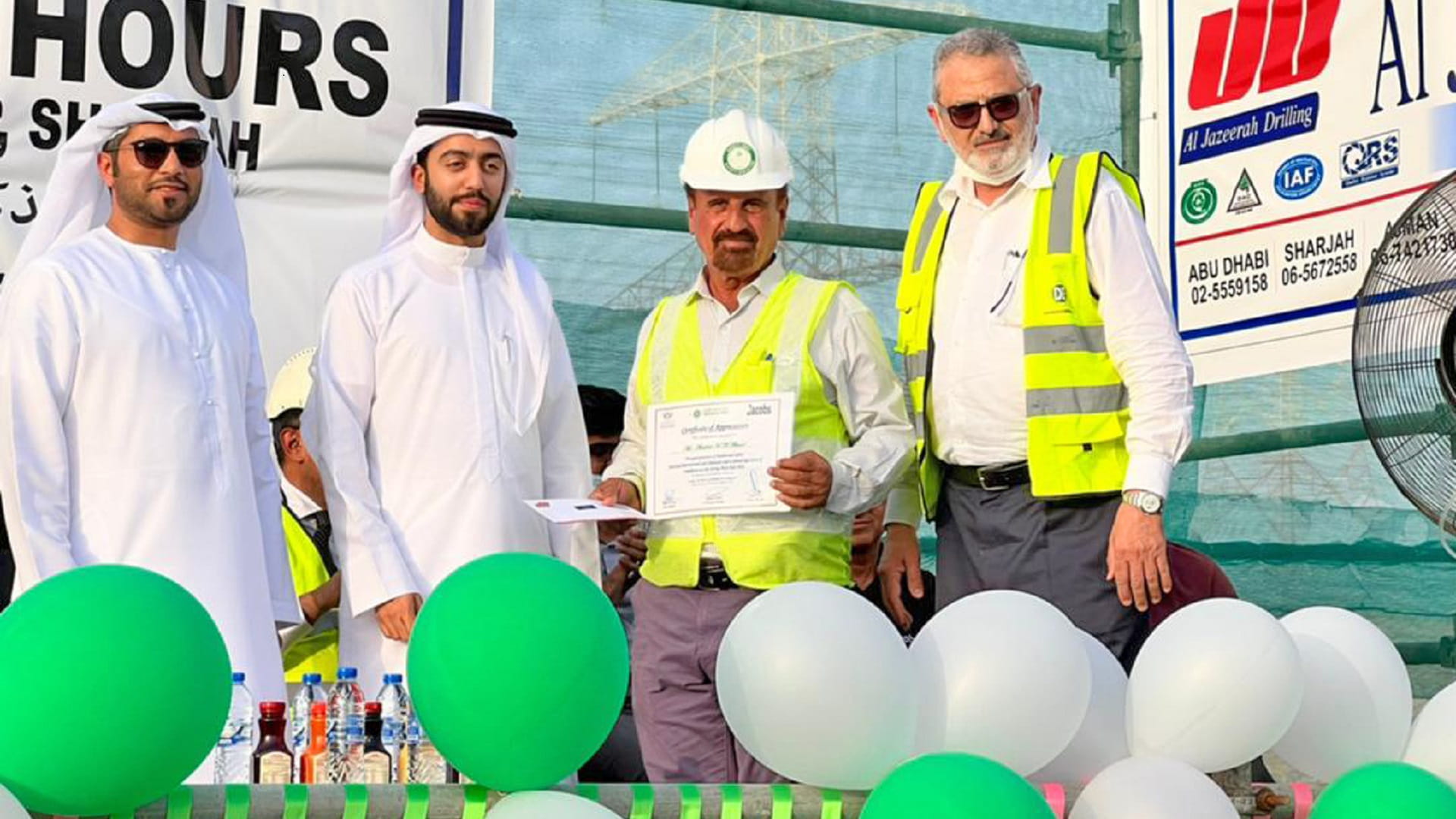 صورة بعنوان: "أشغال الشارقة" تنجز مليون ساعة عمل آمنة بمحطة المعالجة في الحومة 