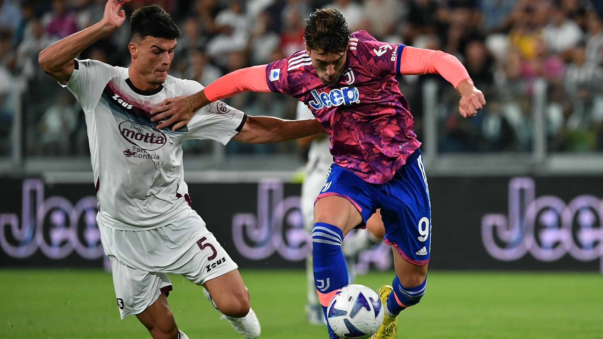 صورة بعنوان: يوفنتوس يواصل نزيف النقاط في الدوري الإيطالي لكرة القدم  