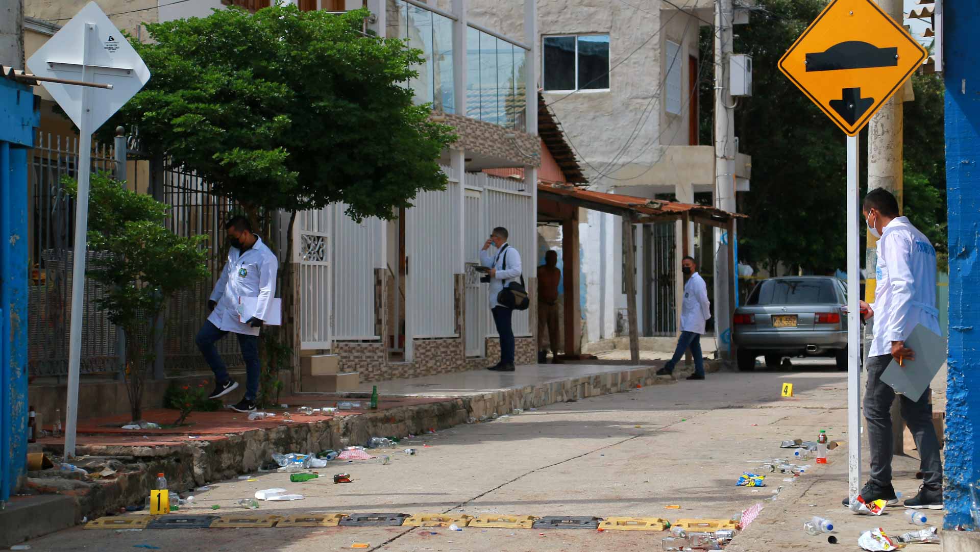 Image for the title: At least 17 dead in bloody 72 hours in Colombia 