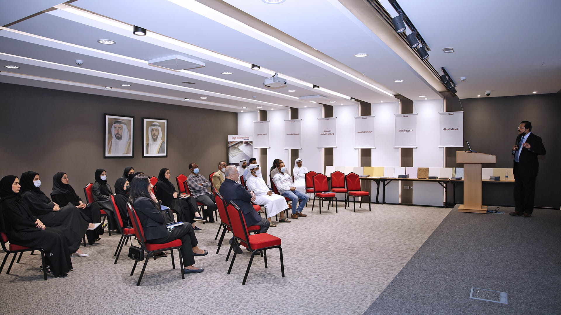 Image for the title: SDPW hosts "Insulation and Building Chemicals" workshop 