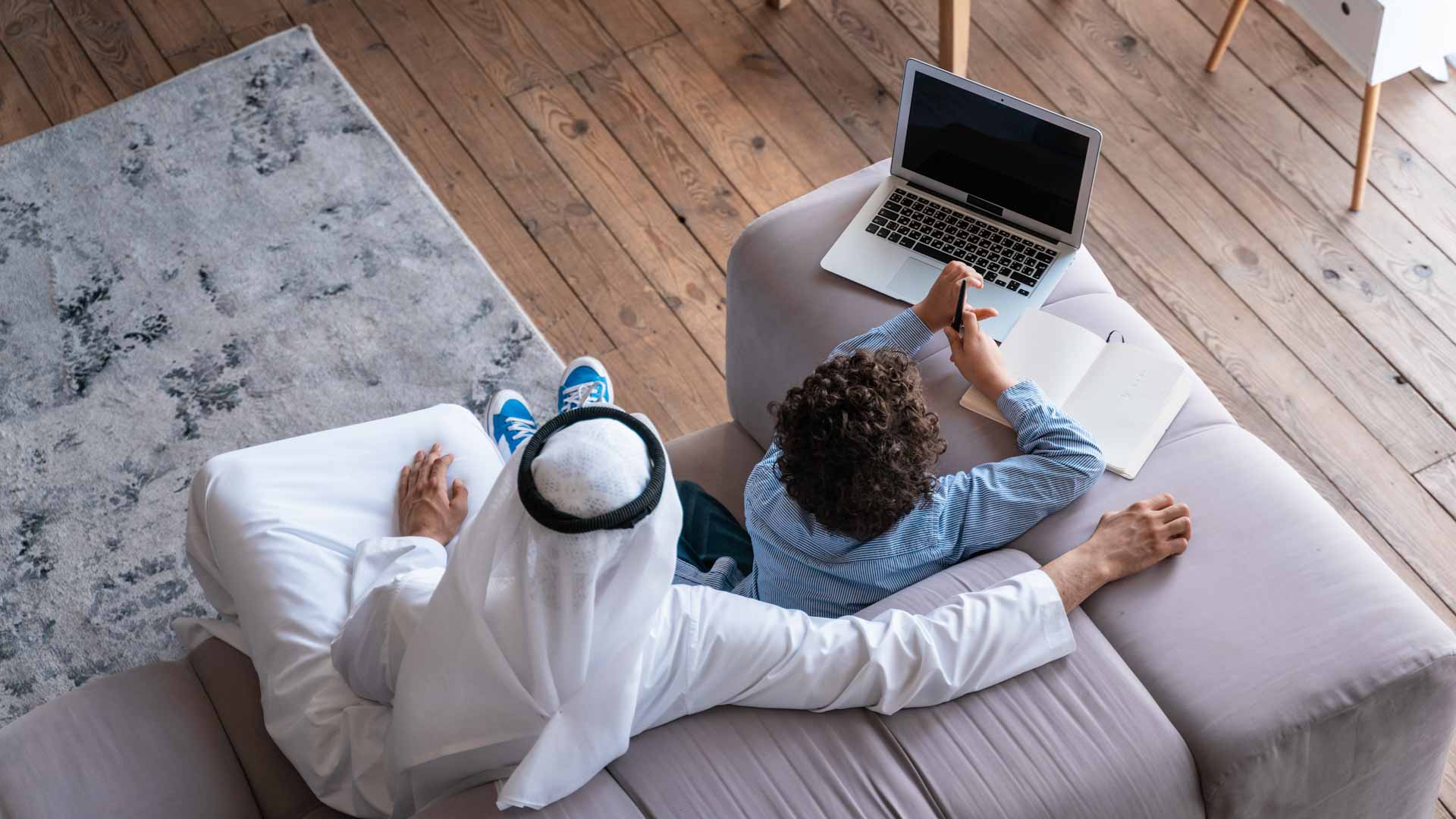 صورة بعنوان: "اجتماعية الشارقة" تيسر الرؤية الداخلية والخارجية للمحضونين  