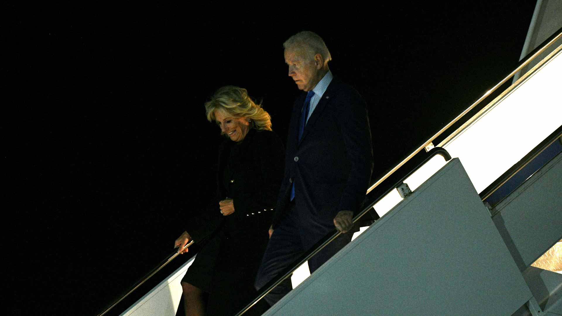 Image for the title: Biden arrives in UK for Queen Elizabeth's funeral 