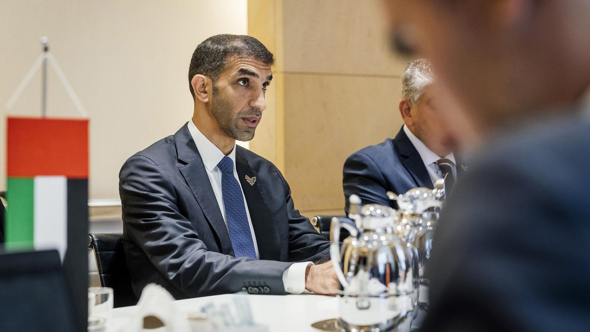 صورة بعنوان: ثاني الزيودي يبحث مع وزراء من الحكومة البولندية فرص الاستثمار  