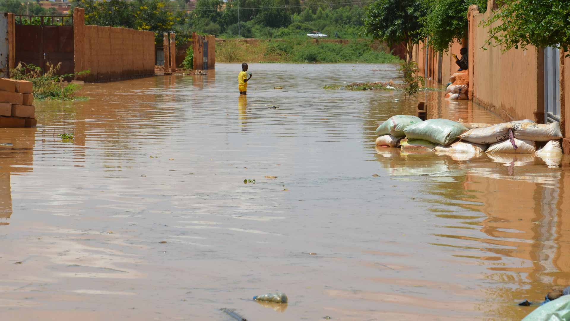 Image for the title: More than 150 dead in Niger rainy season floods 